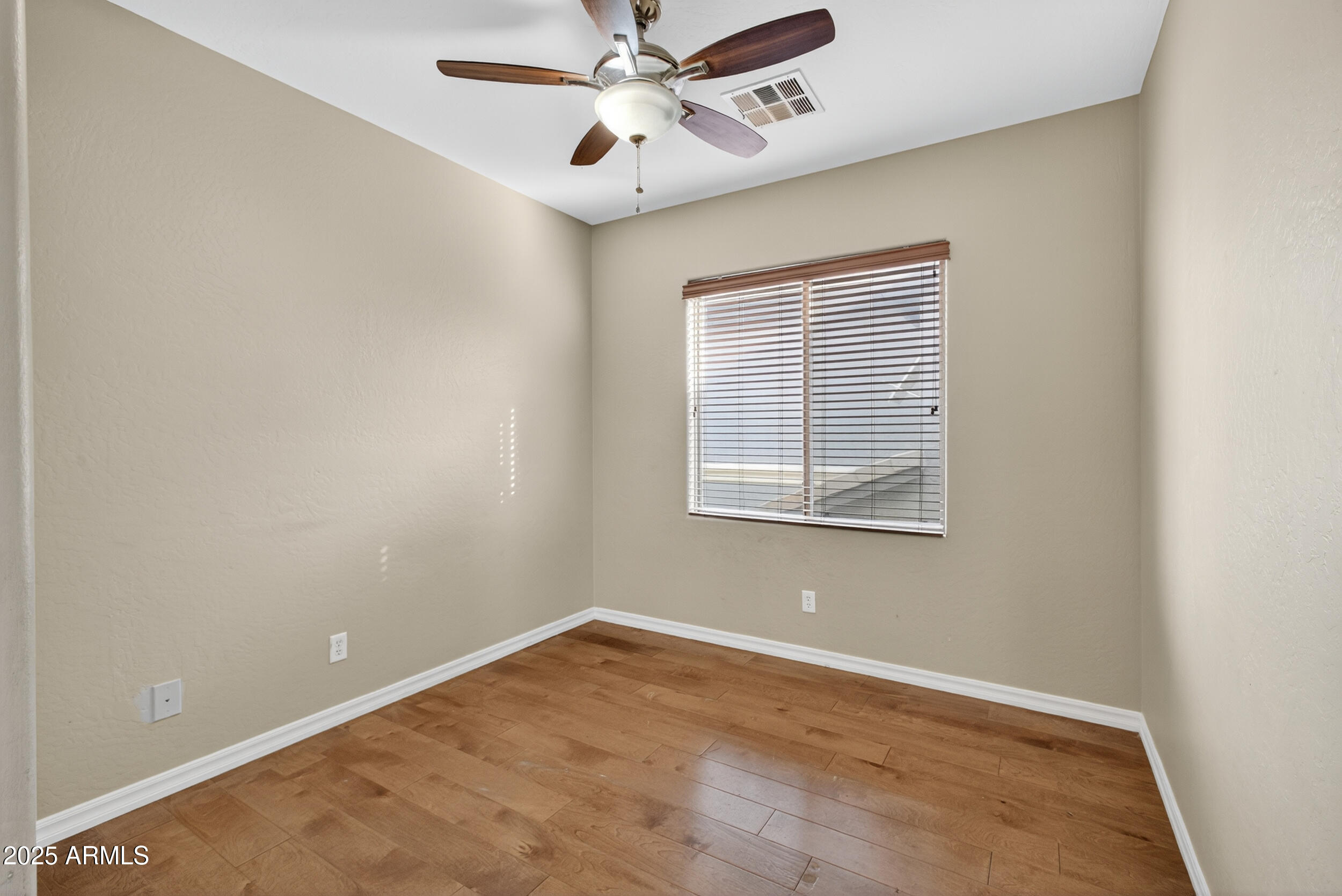 18877 E PELICAN Drive