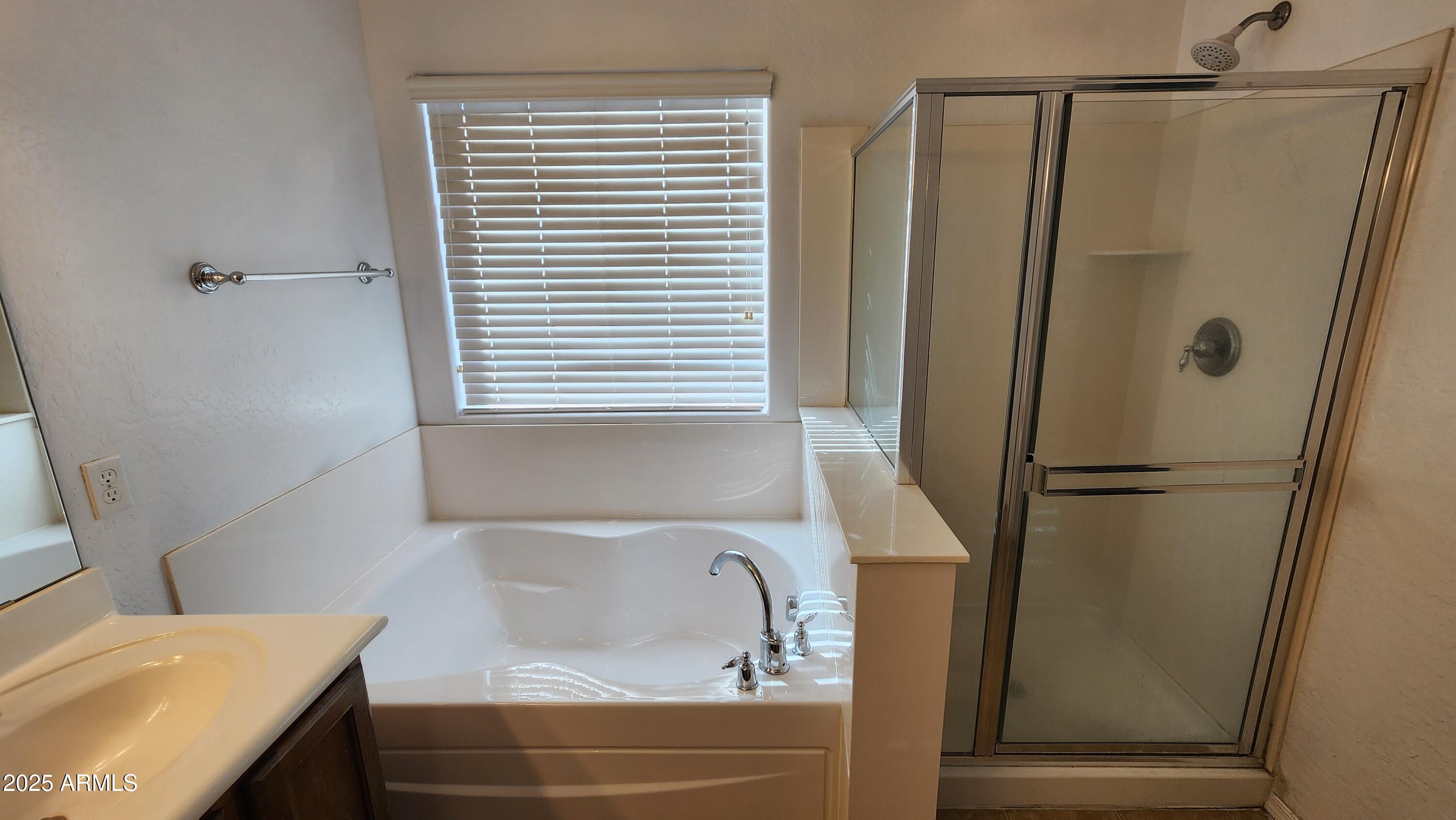 4750 S ANTONIO Circle