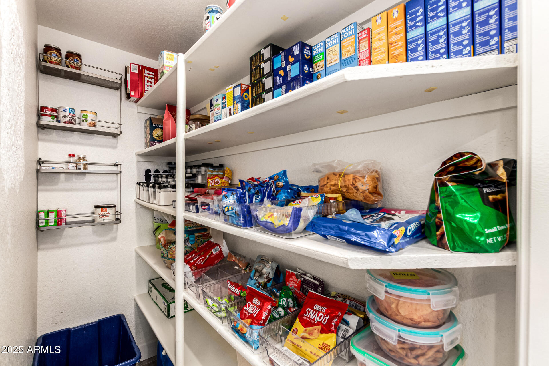 2516 E WINDSONG Drive