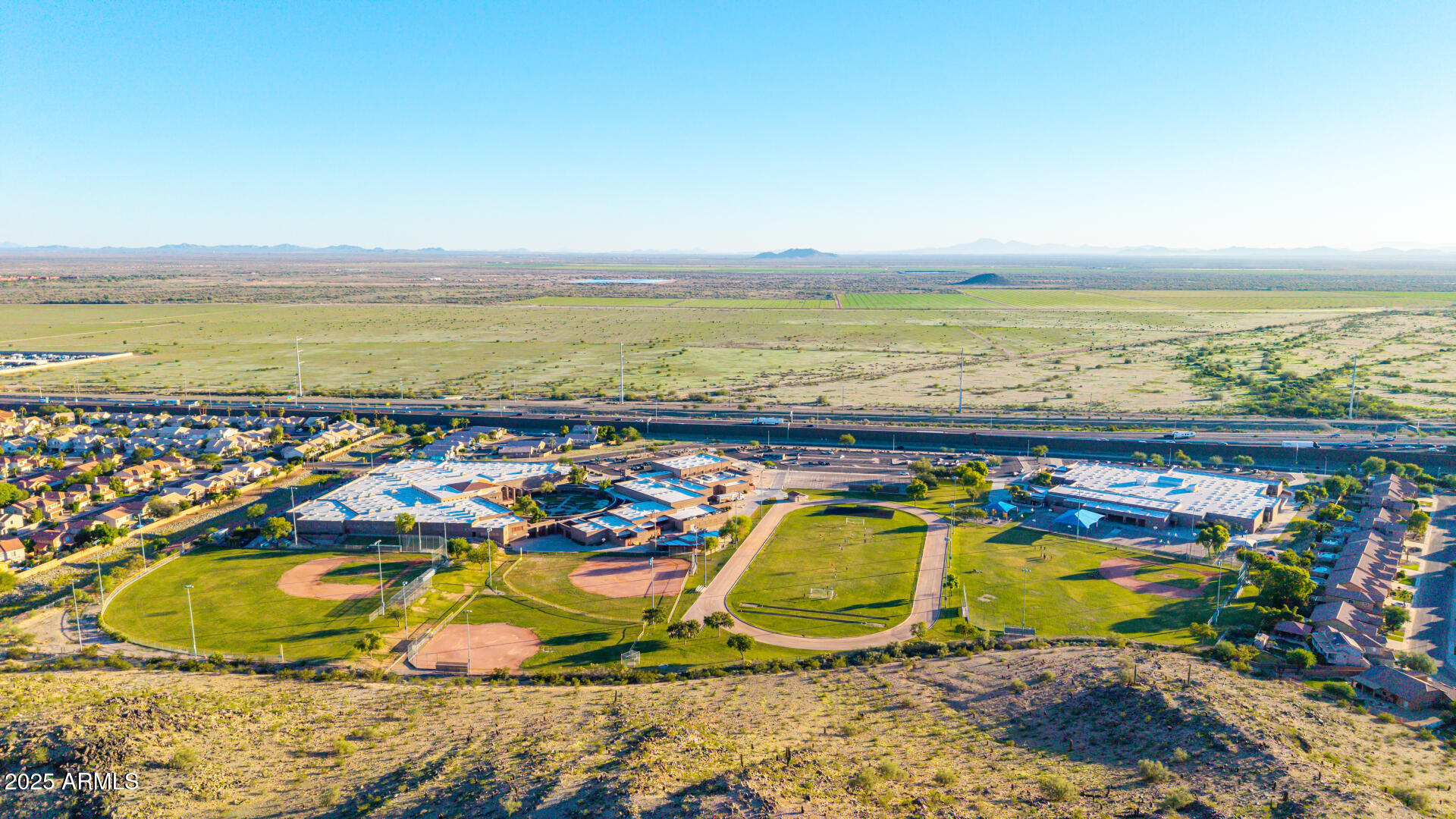 2516 E WINDSONG Drive