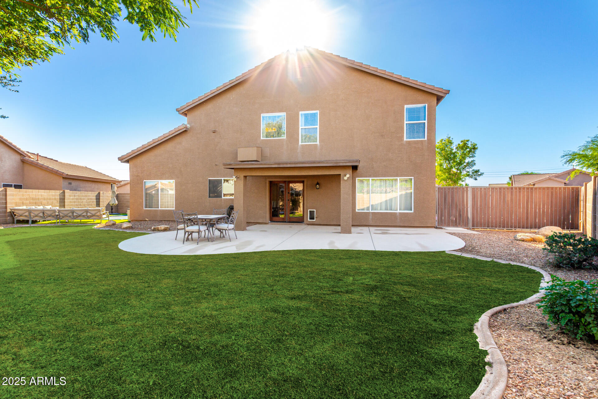 2516 E WINDSONG Drive