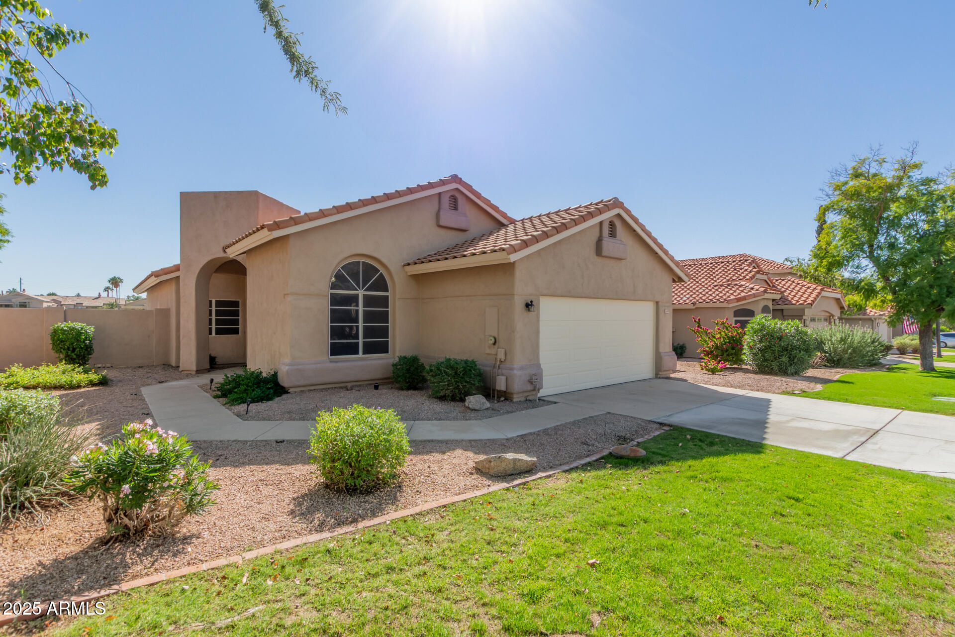 6409 E REDMONT Drive