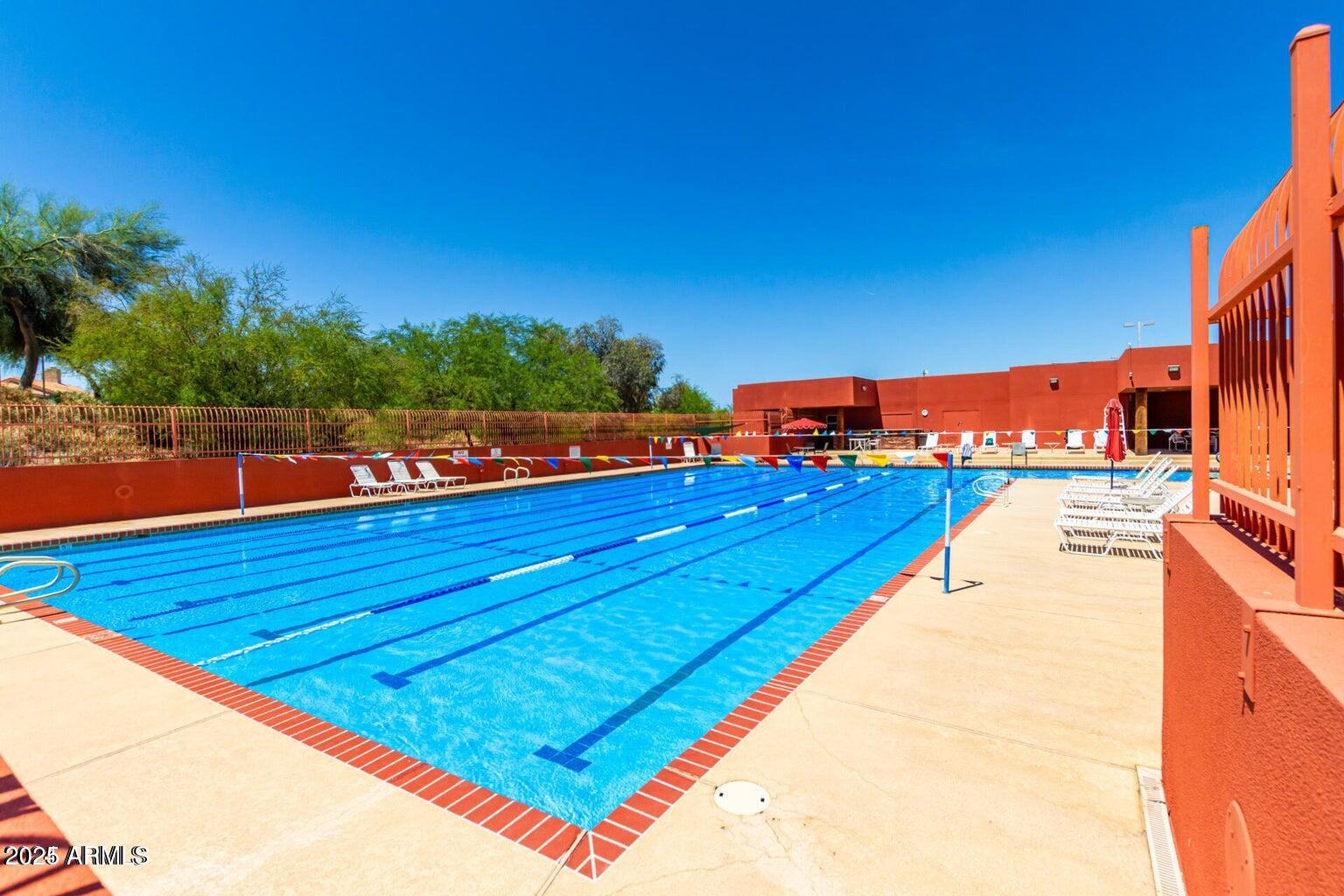 6409 E REDMONT Drive