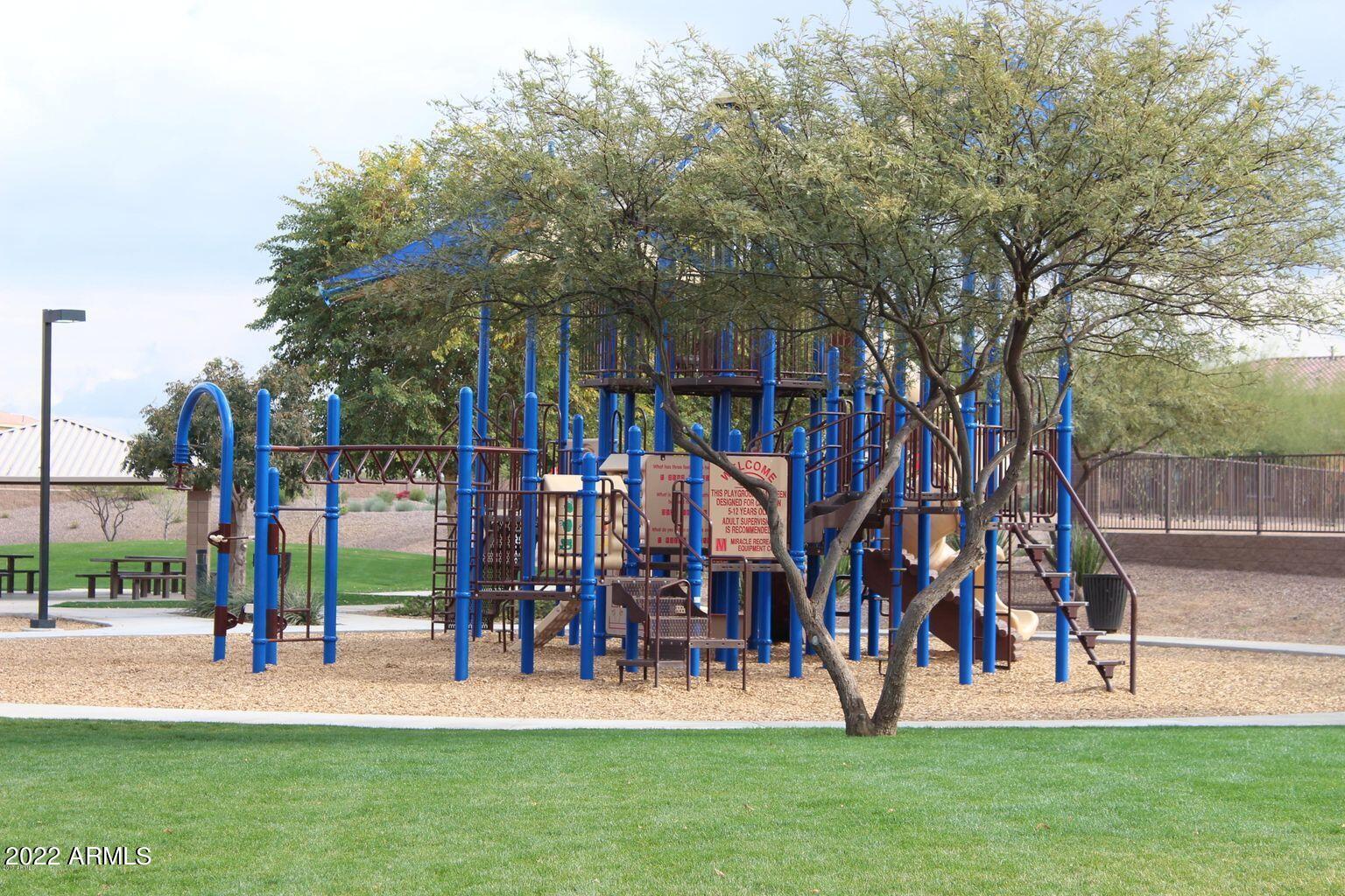 2430 E HAZELTINE Way