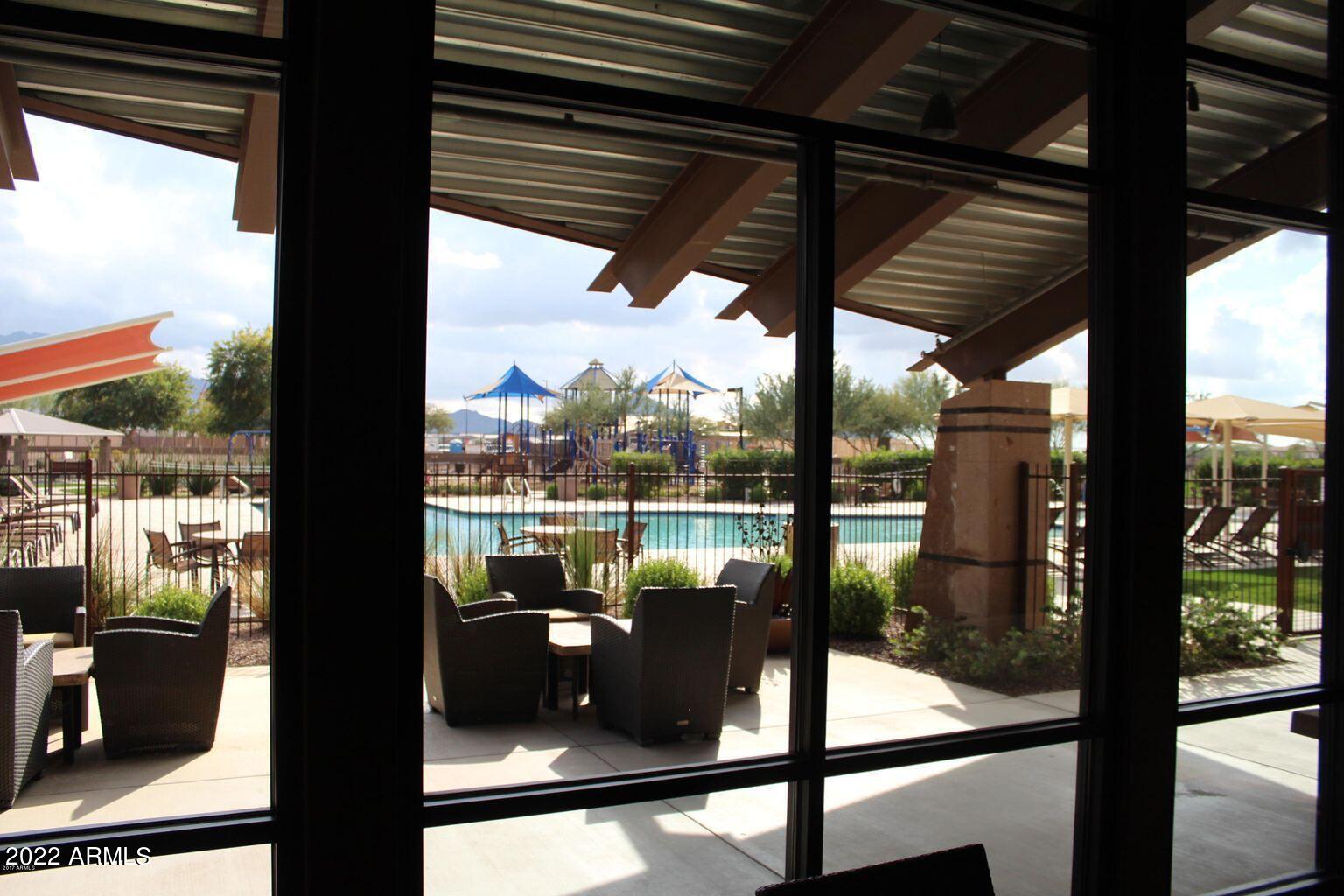 2430 E HAZELTINE Way