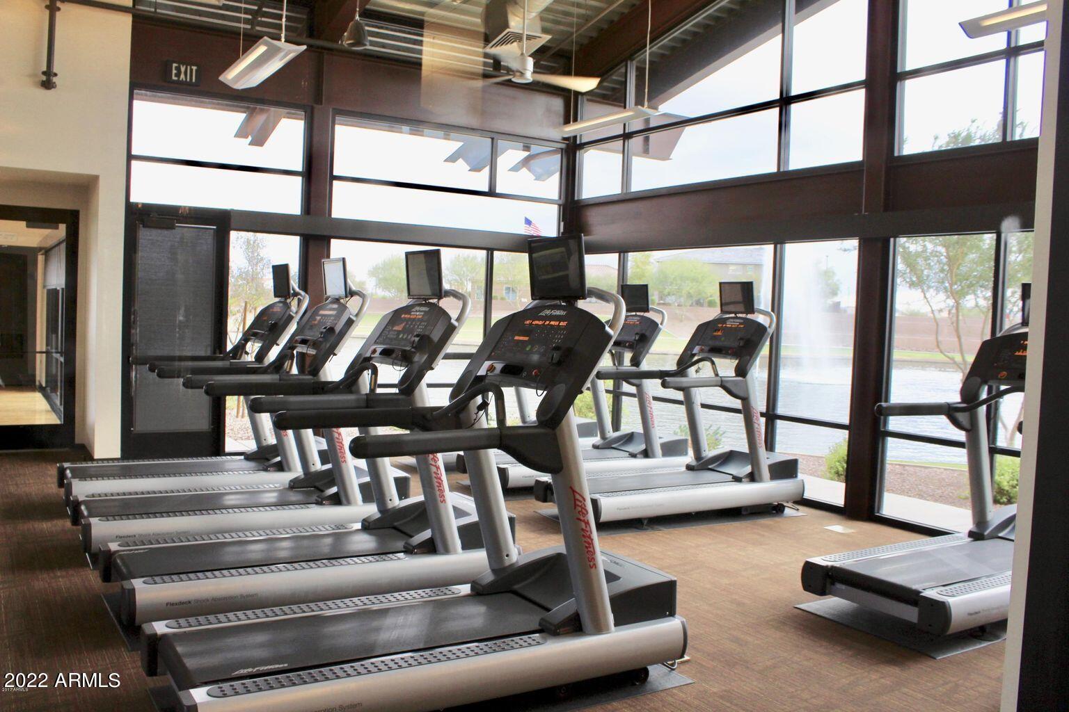 2430 E HAZELTINE Way