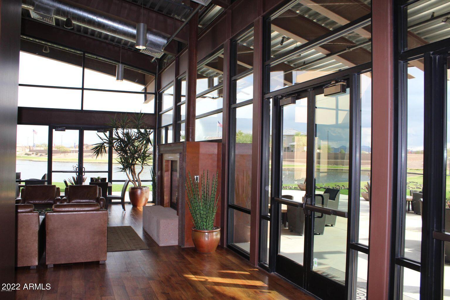 2430 E HAZELTINE Way