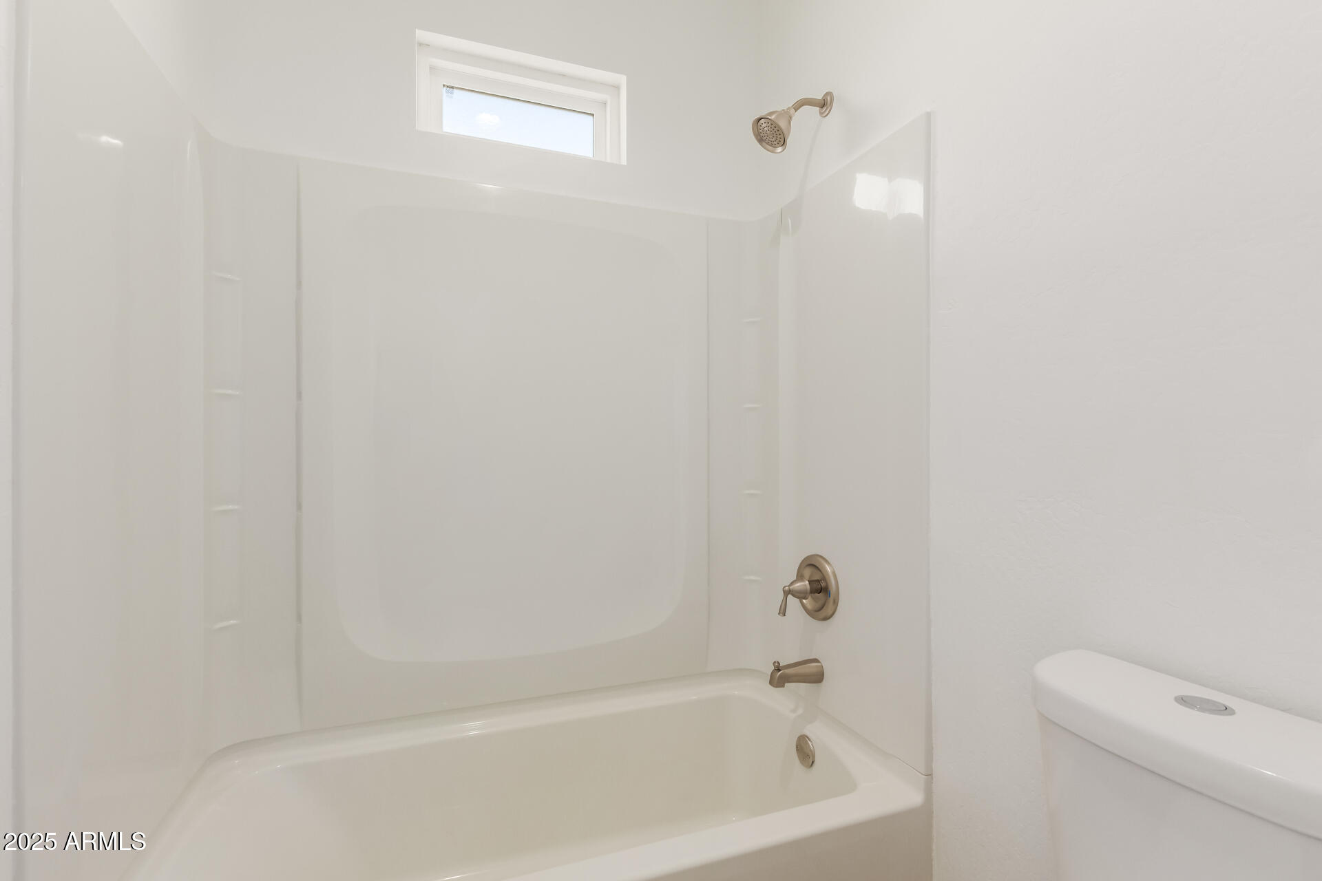 8335 W PINEVETA Drive