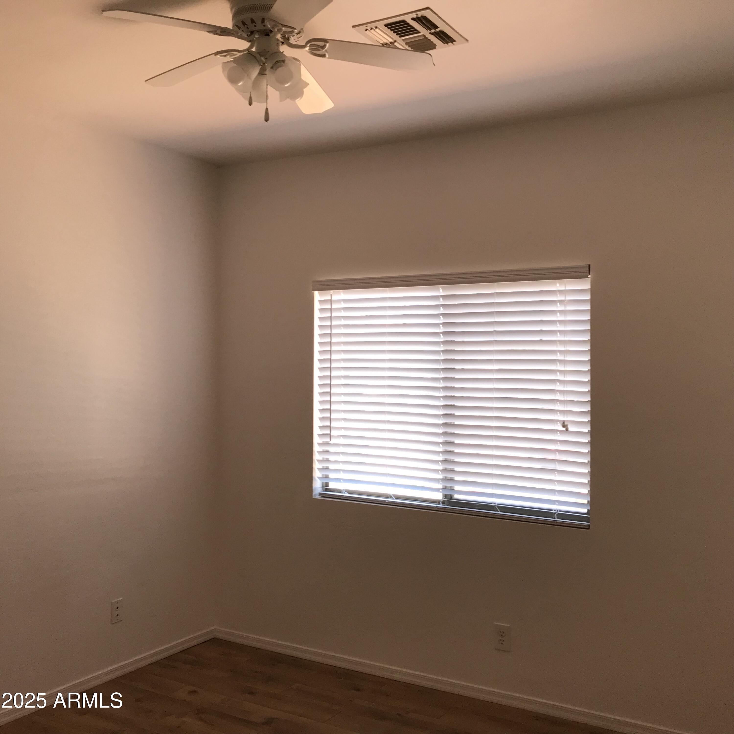 805 S SYCAMORE Street, 224