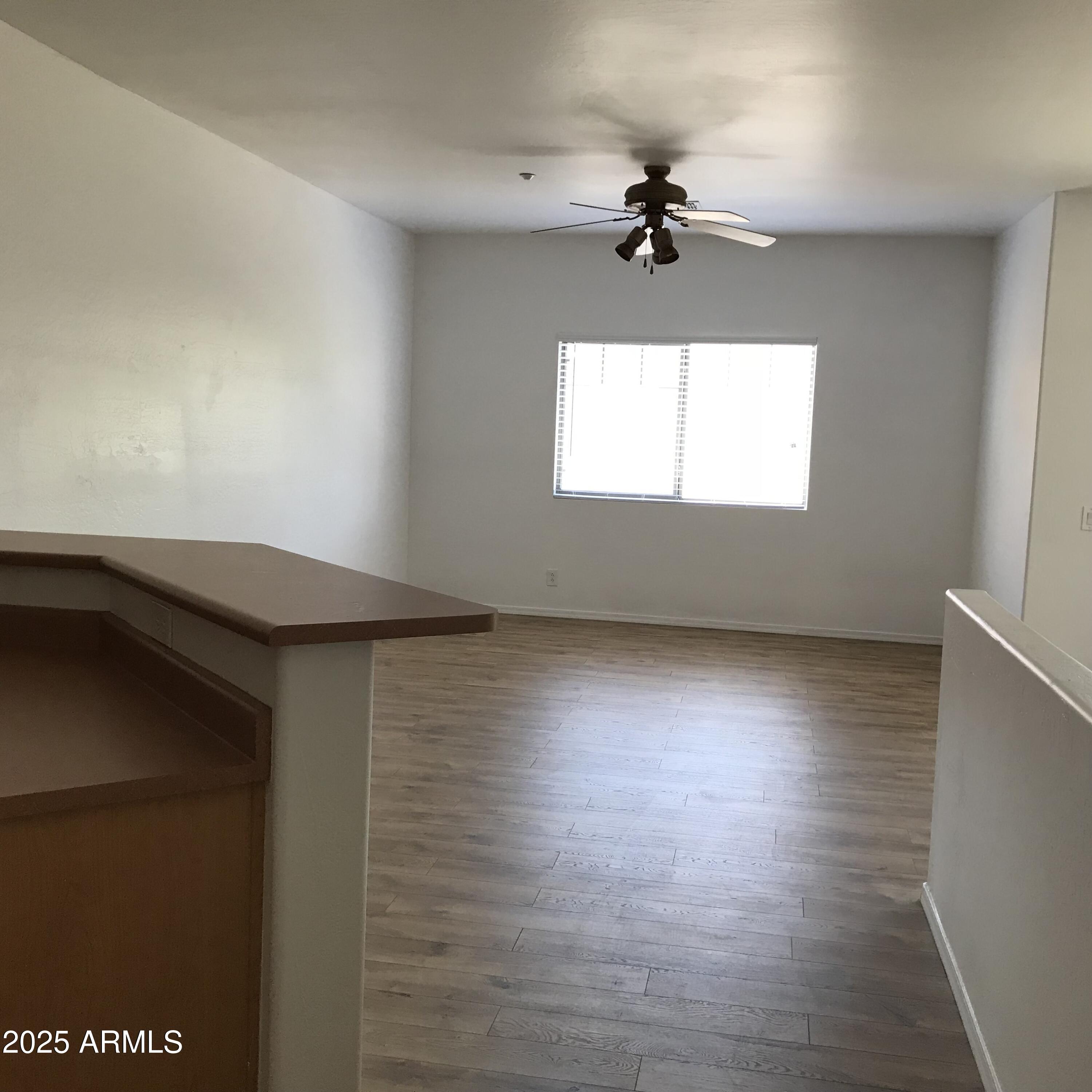 805 S SYCAMORE Street, 224