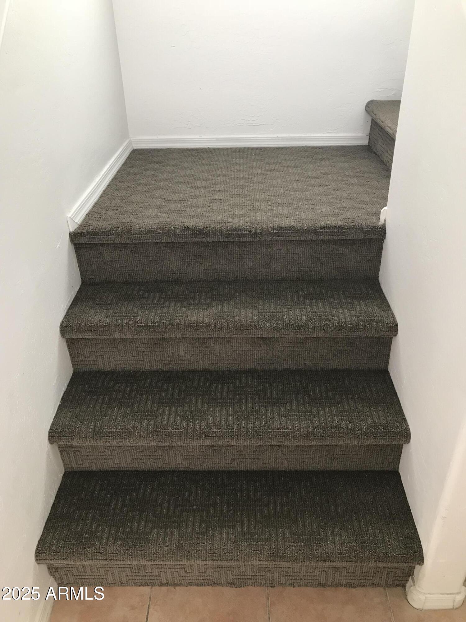 805 S SYCAMORE Street, 224