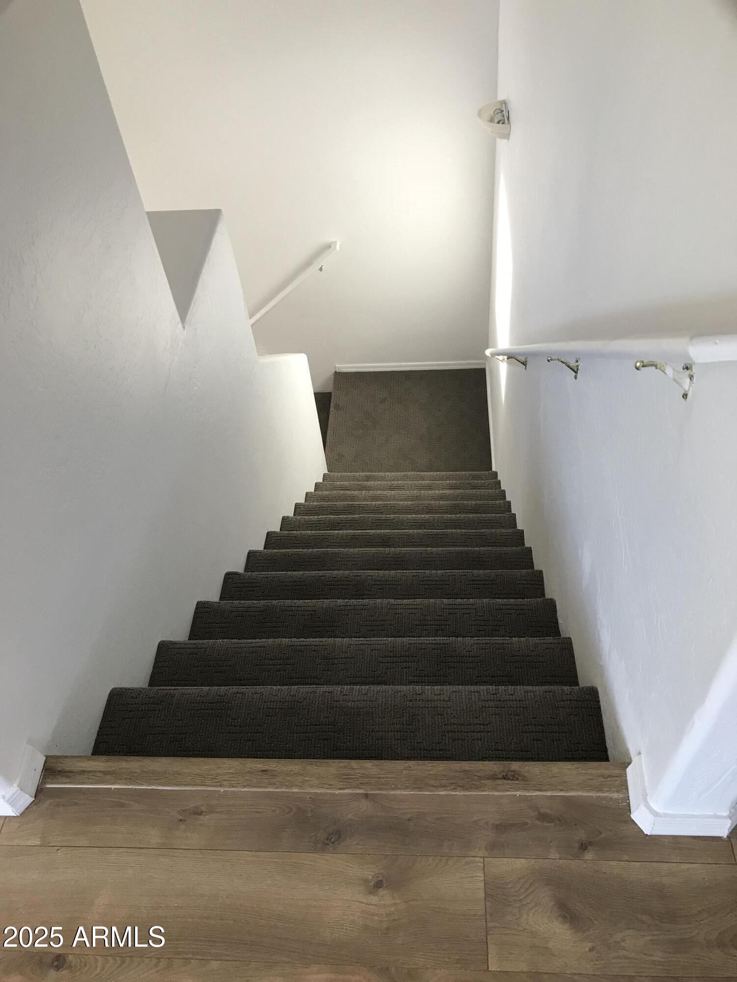 805 S SYCAMORE Street, 224