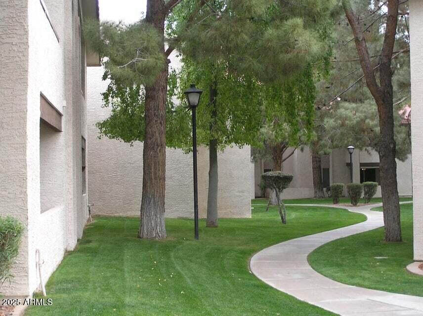 10610 S 48TH Street, 1064