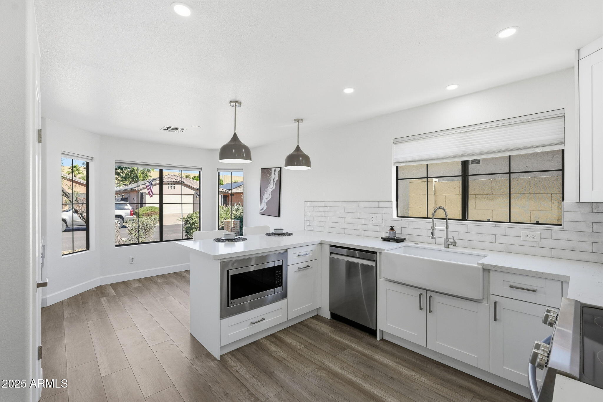 3301 E HONONEGH Drive