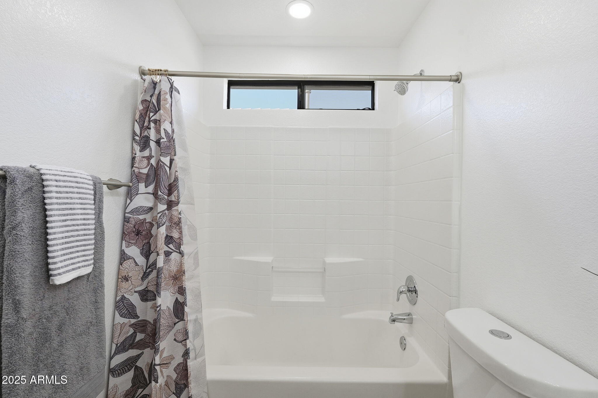 3301 E HONONEGH Drive