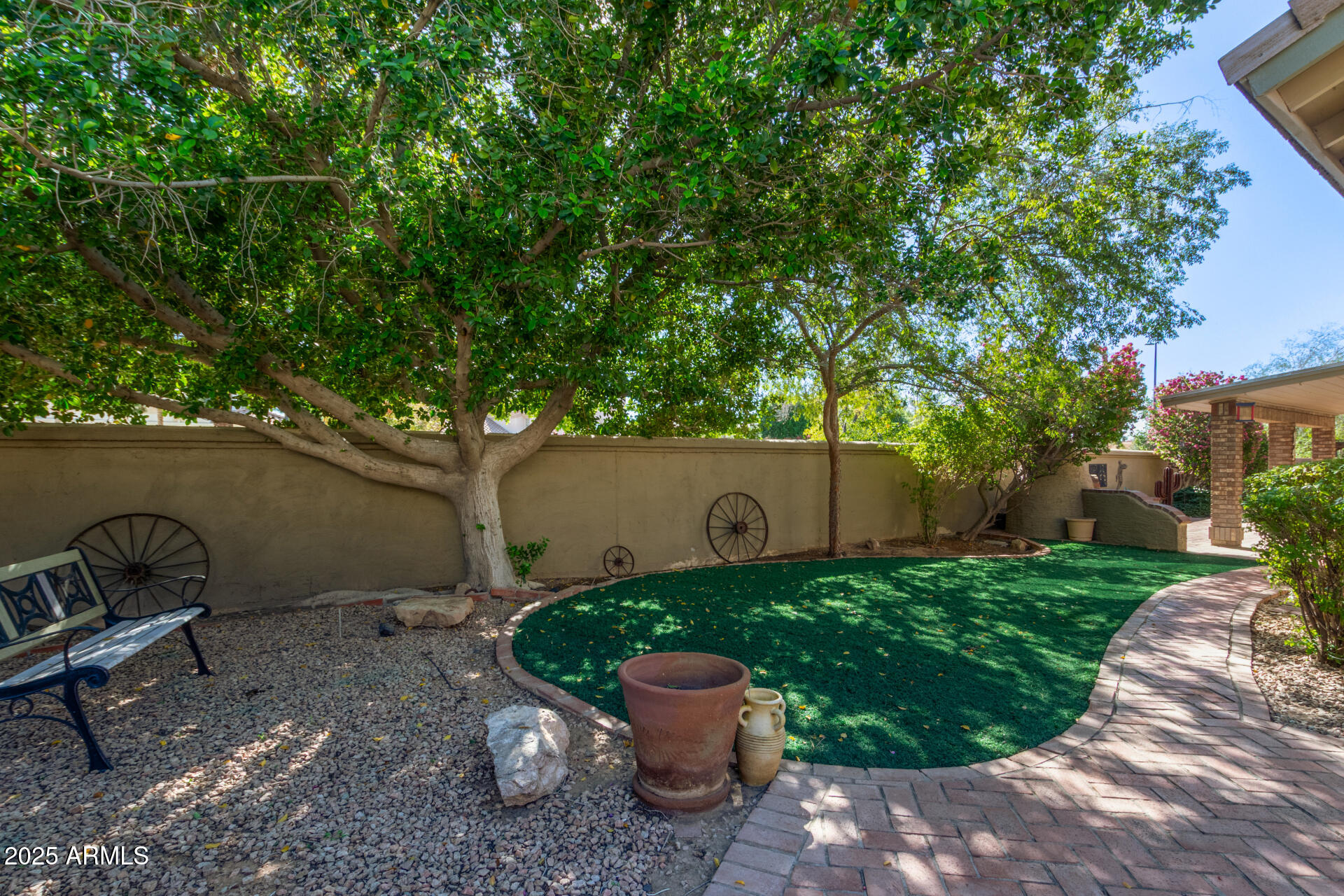 1349 E LOBSTER BAY Circle