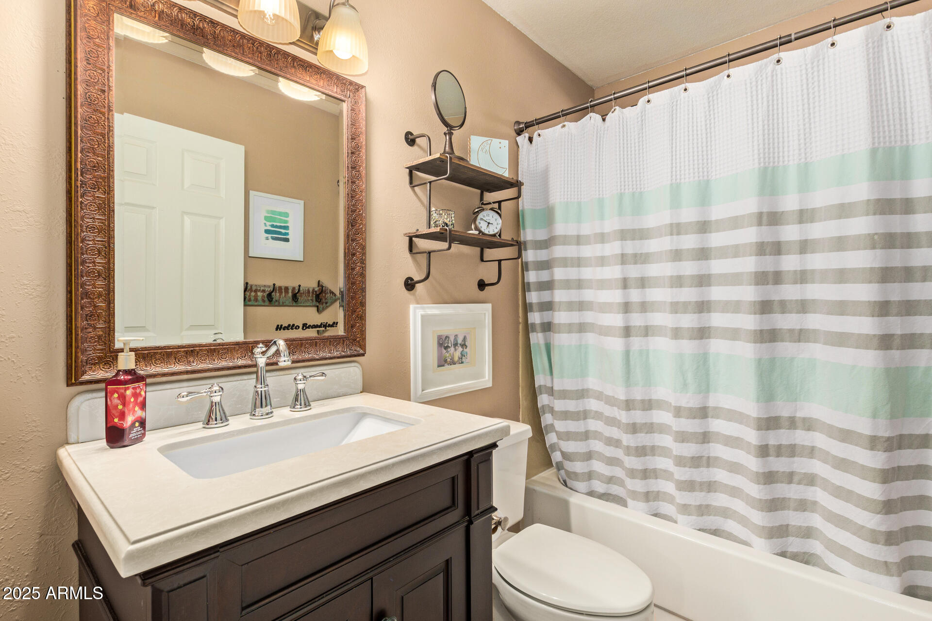 1349 E LOBSTER BAY Circle