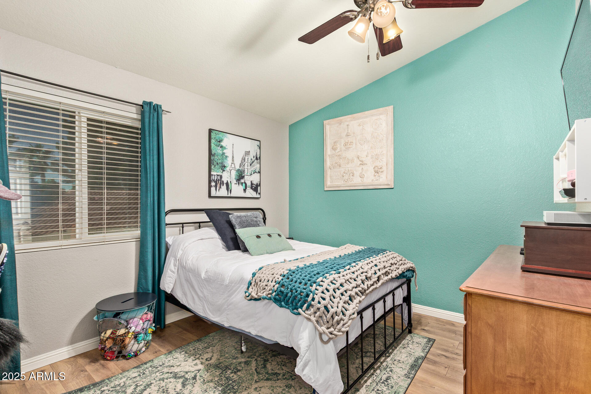 1349 E LOBSTER BAY Circle