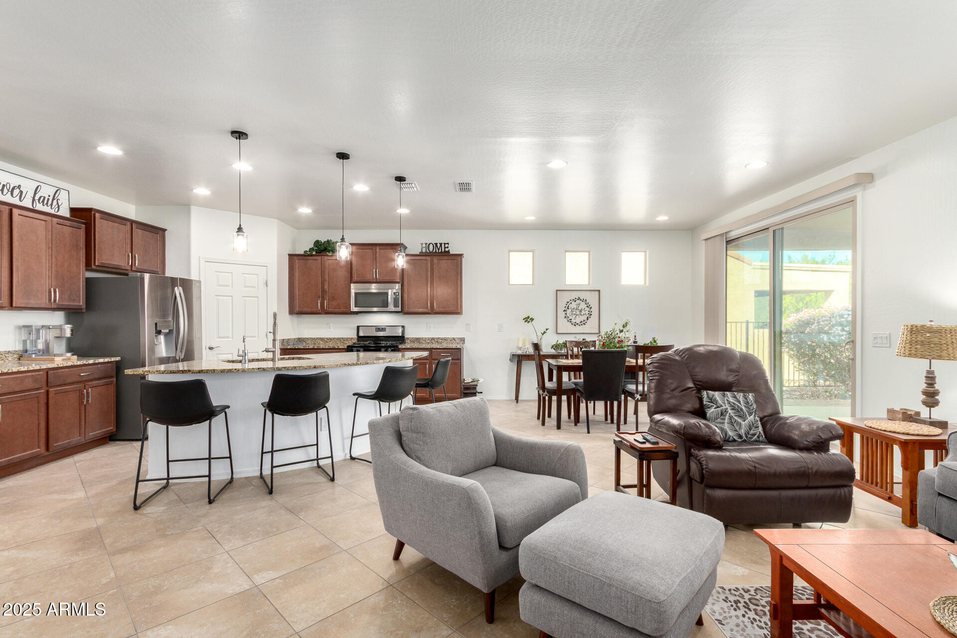 7152 W MERRIWEATHER Way