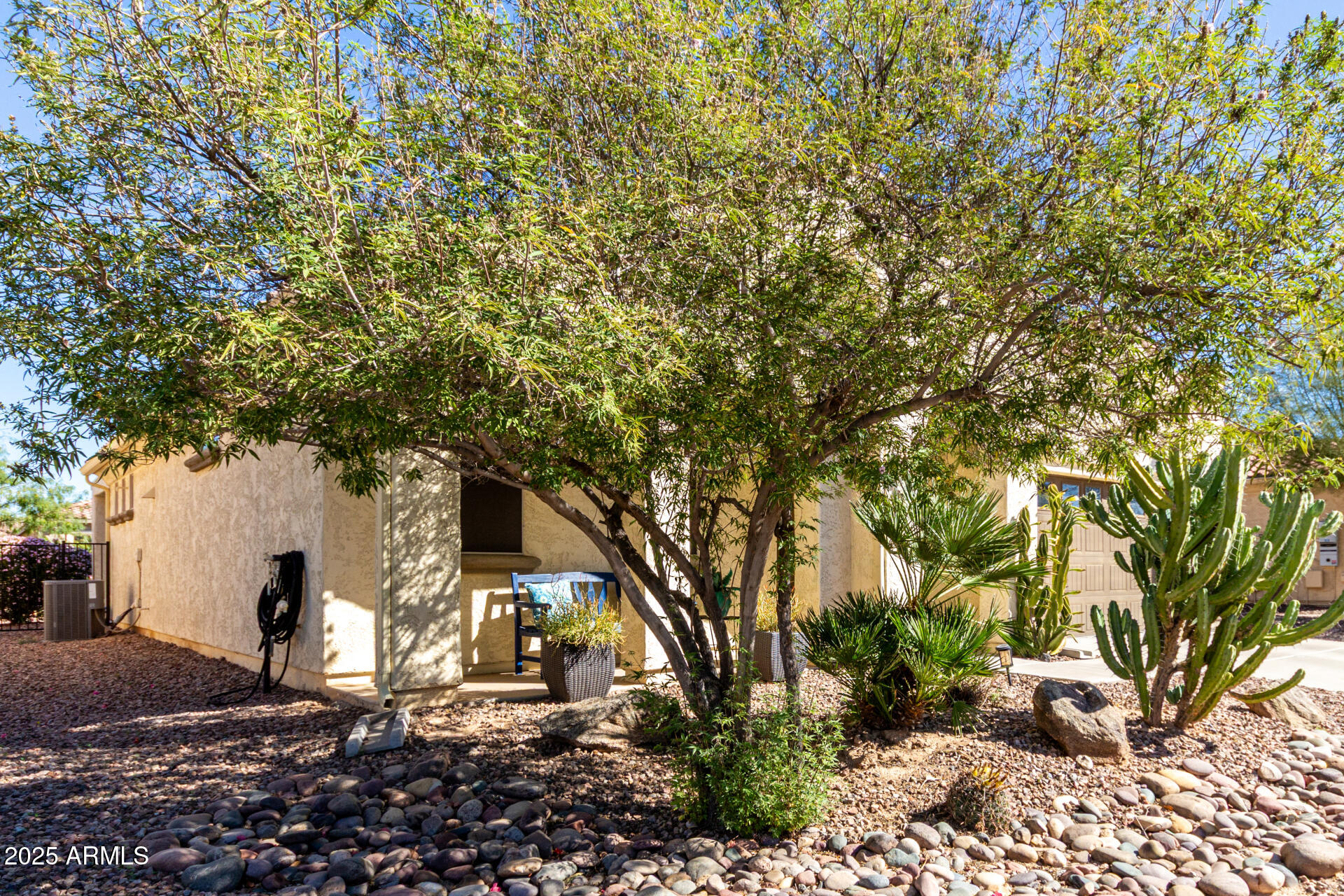 7152 W MERRIWEATHER Way