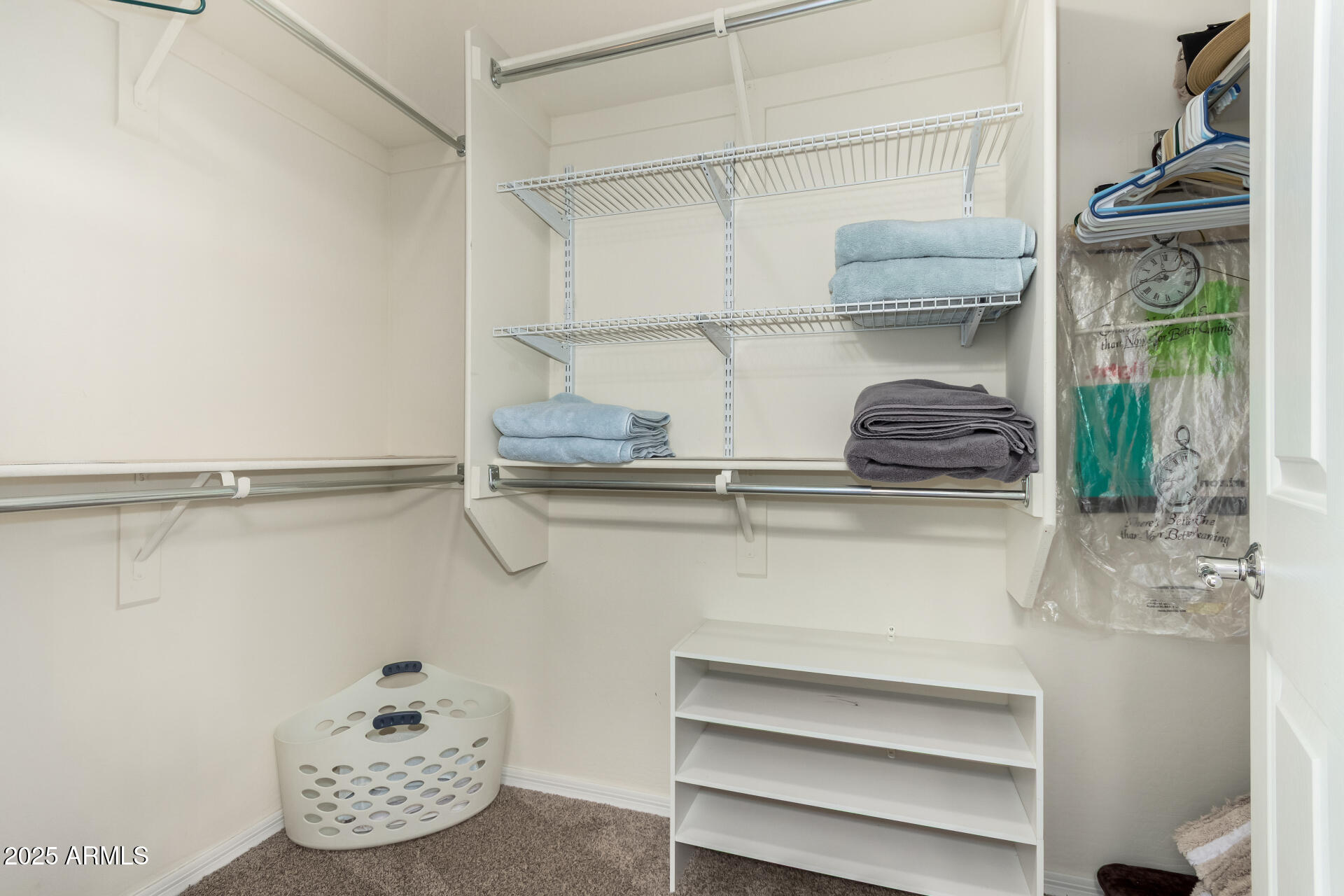 7253 W CINDER BROOK Way