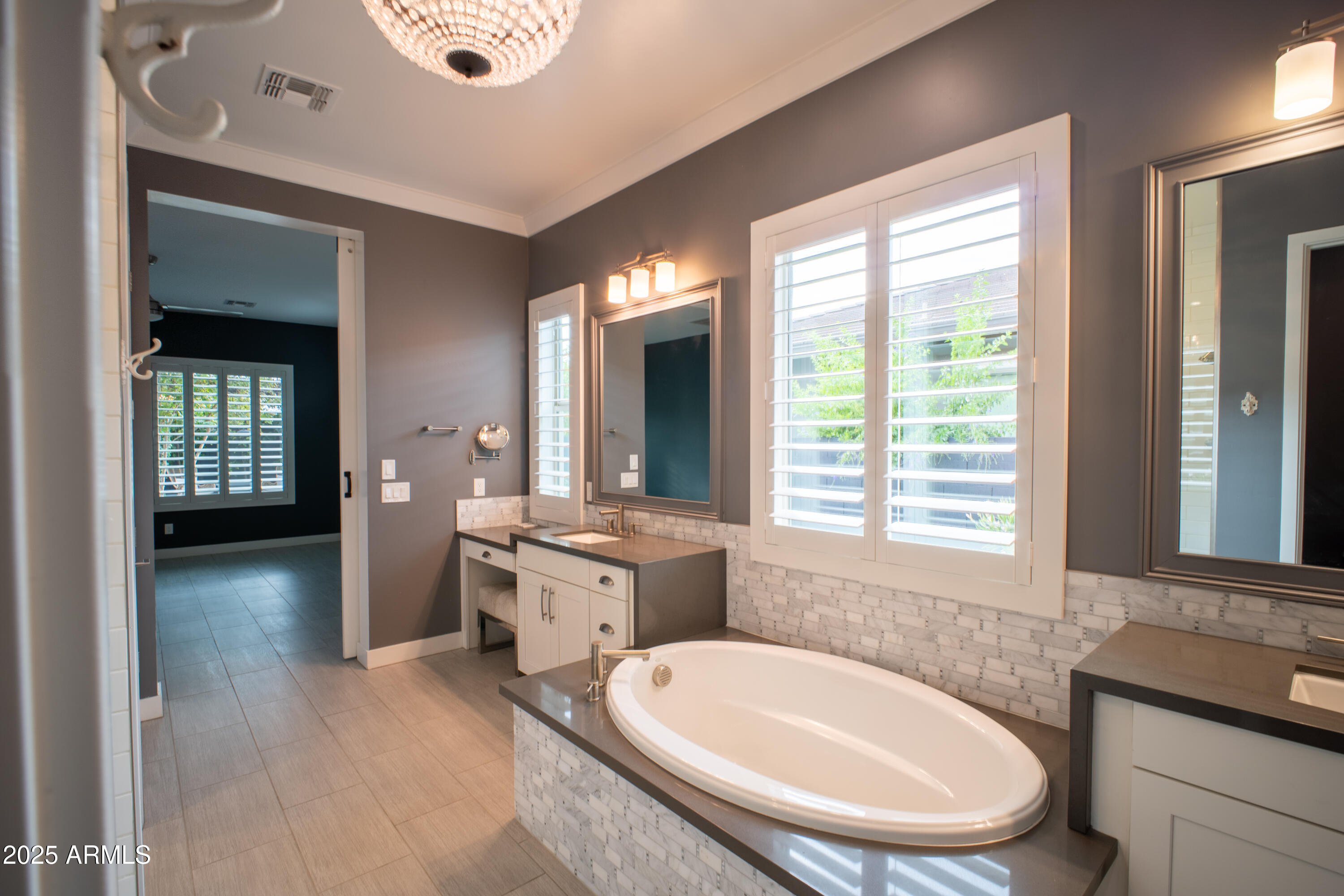 2859 E ARABIAN Drive