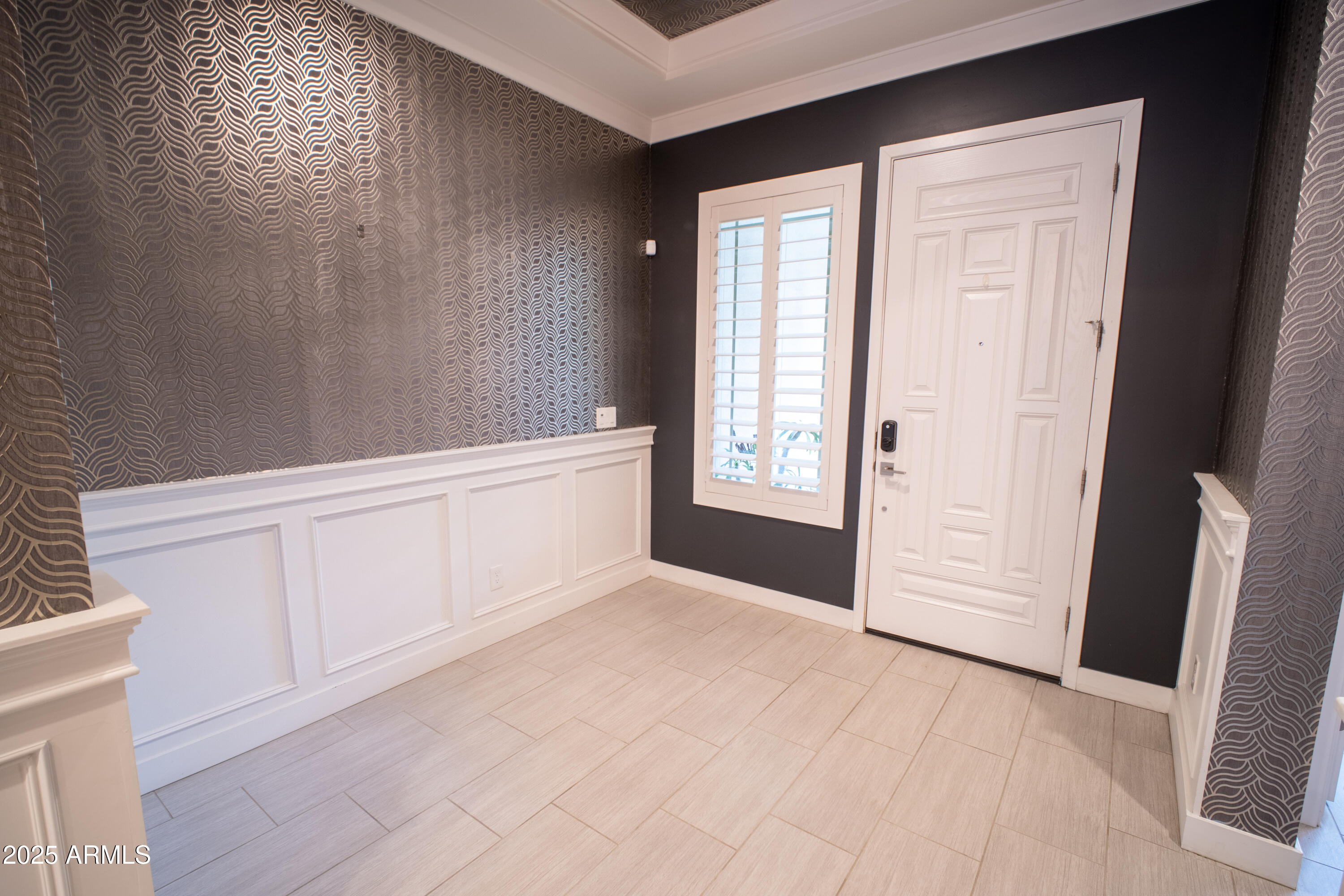 2859 E ARABIAN Drive