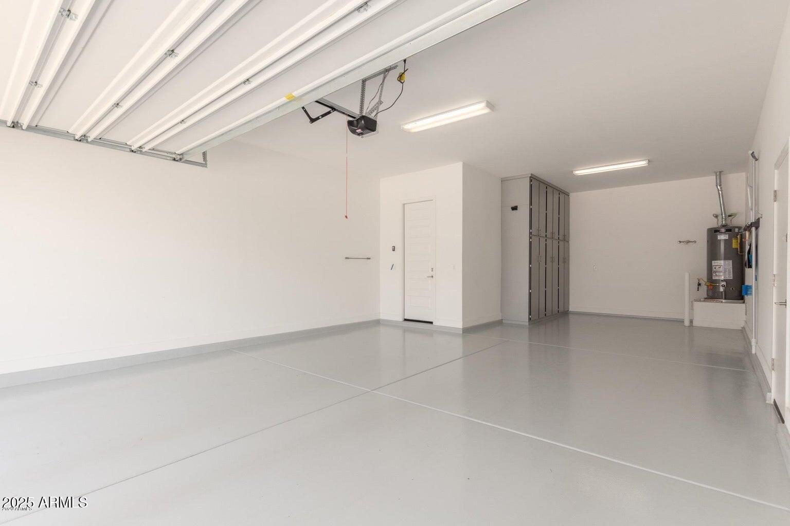 2859 E ARABIAN Drive