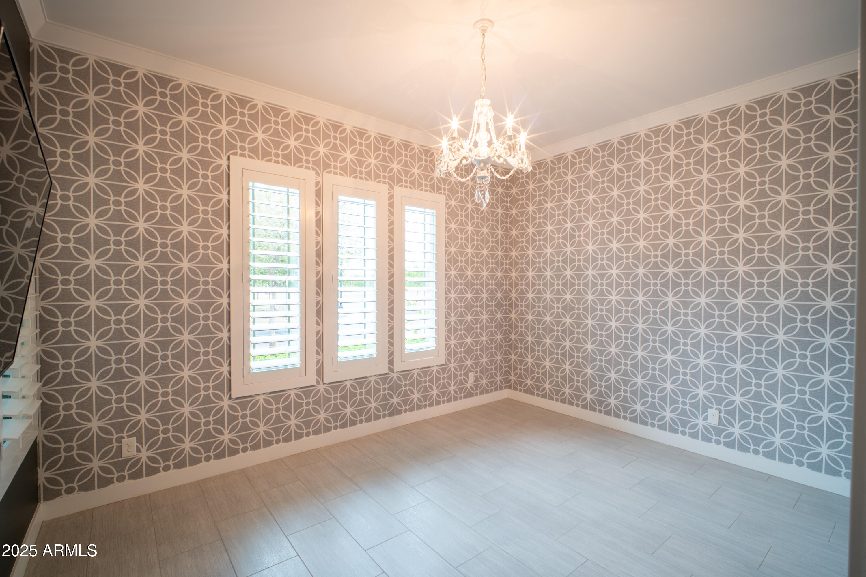 2859 E ARABIAN Drive