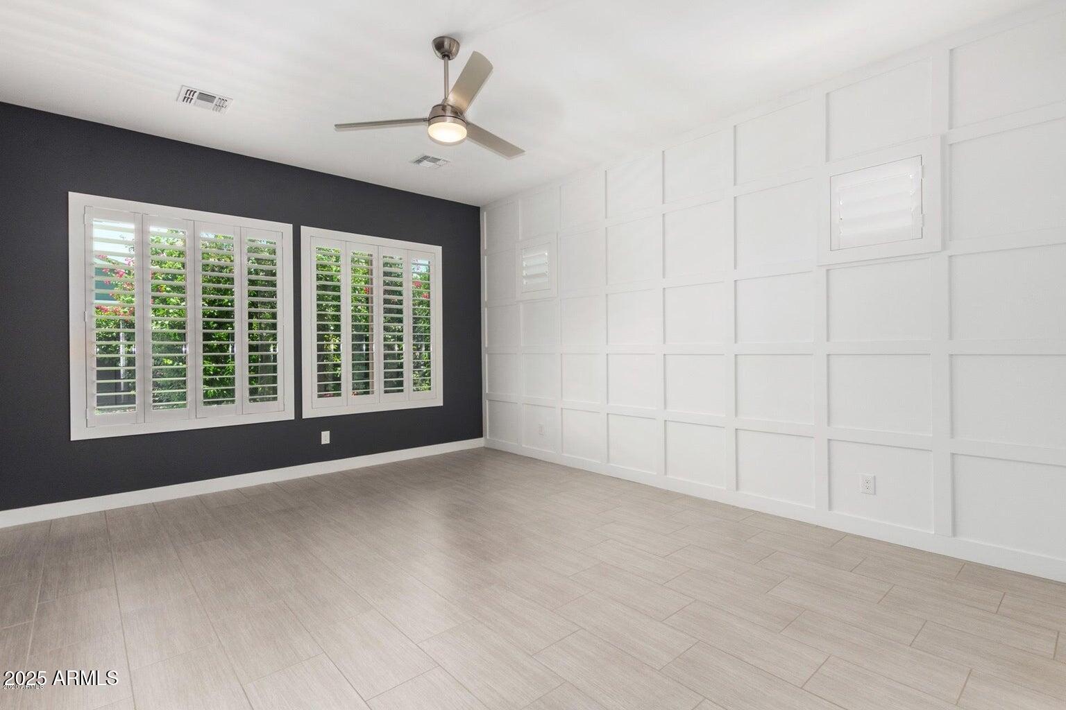 2859 E ARABIAN Drive