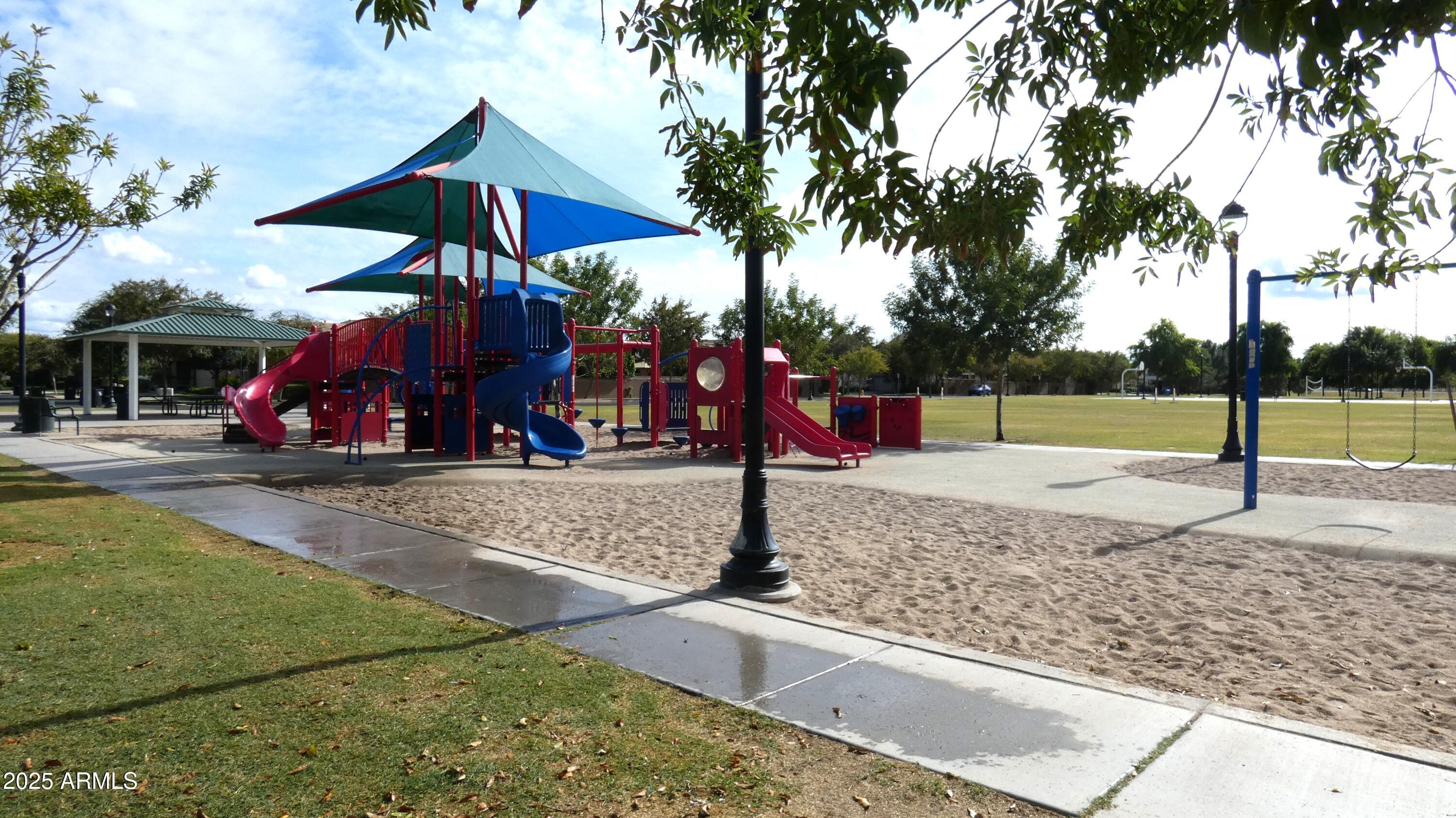 2859 E ARABIAN Drive