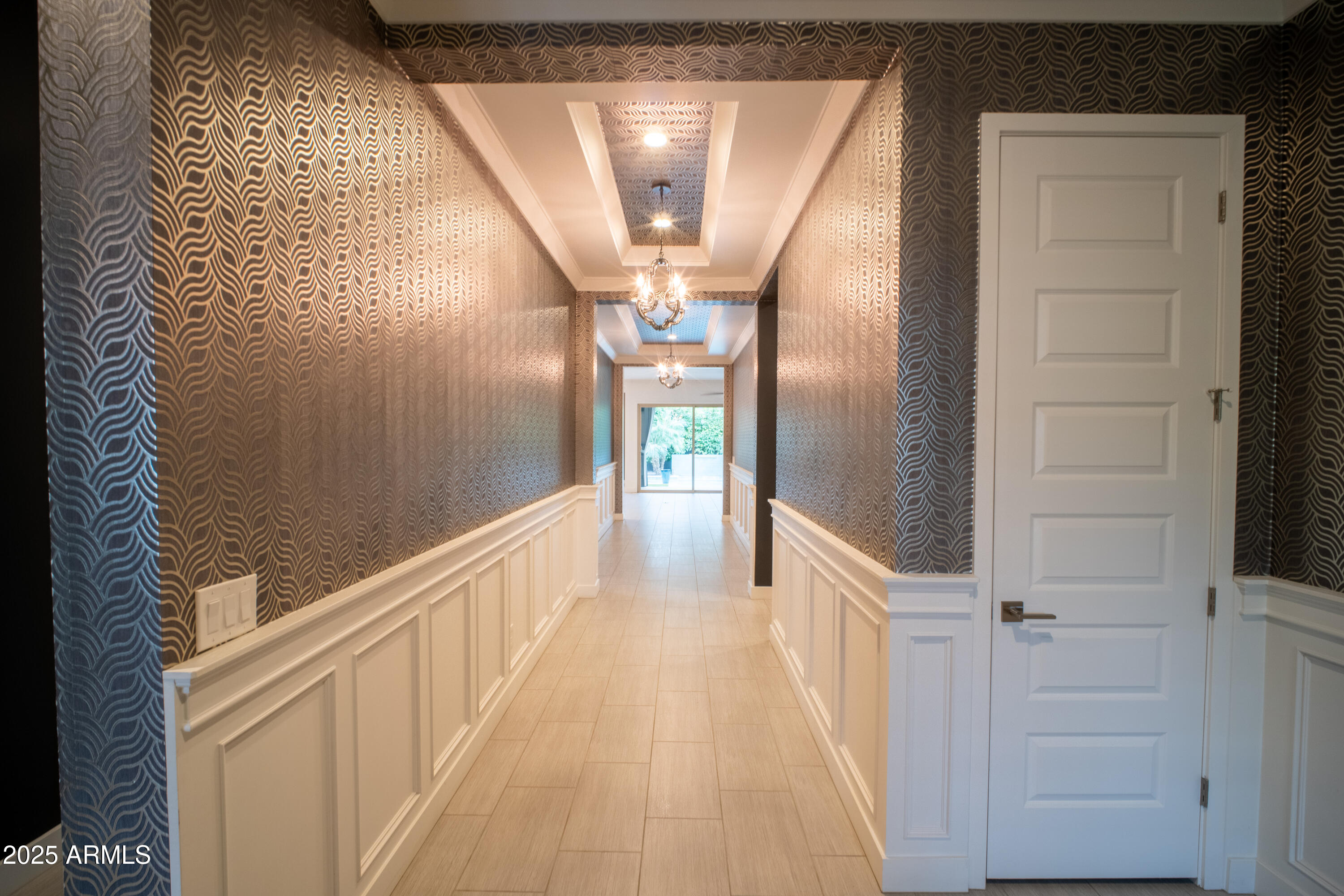 2859 E ARABIAN Drive