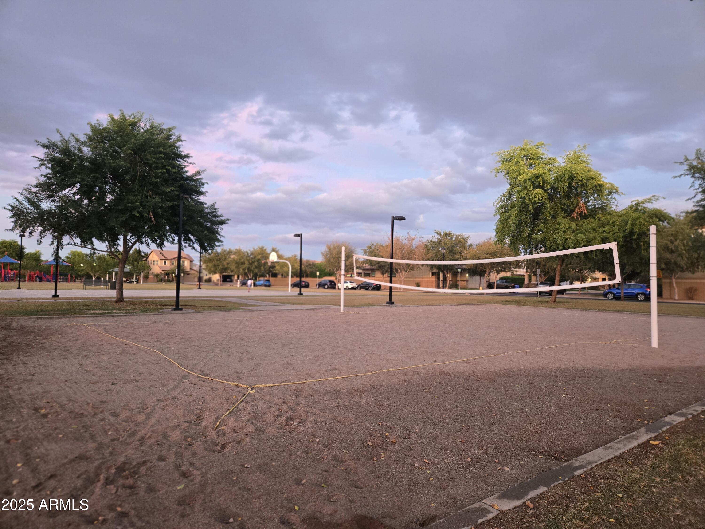 2859 E ARABIAN Drive