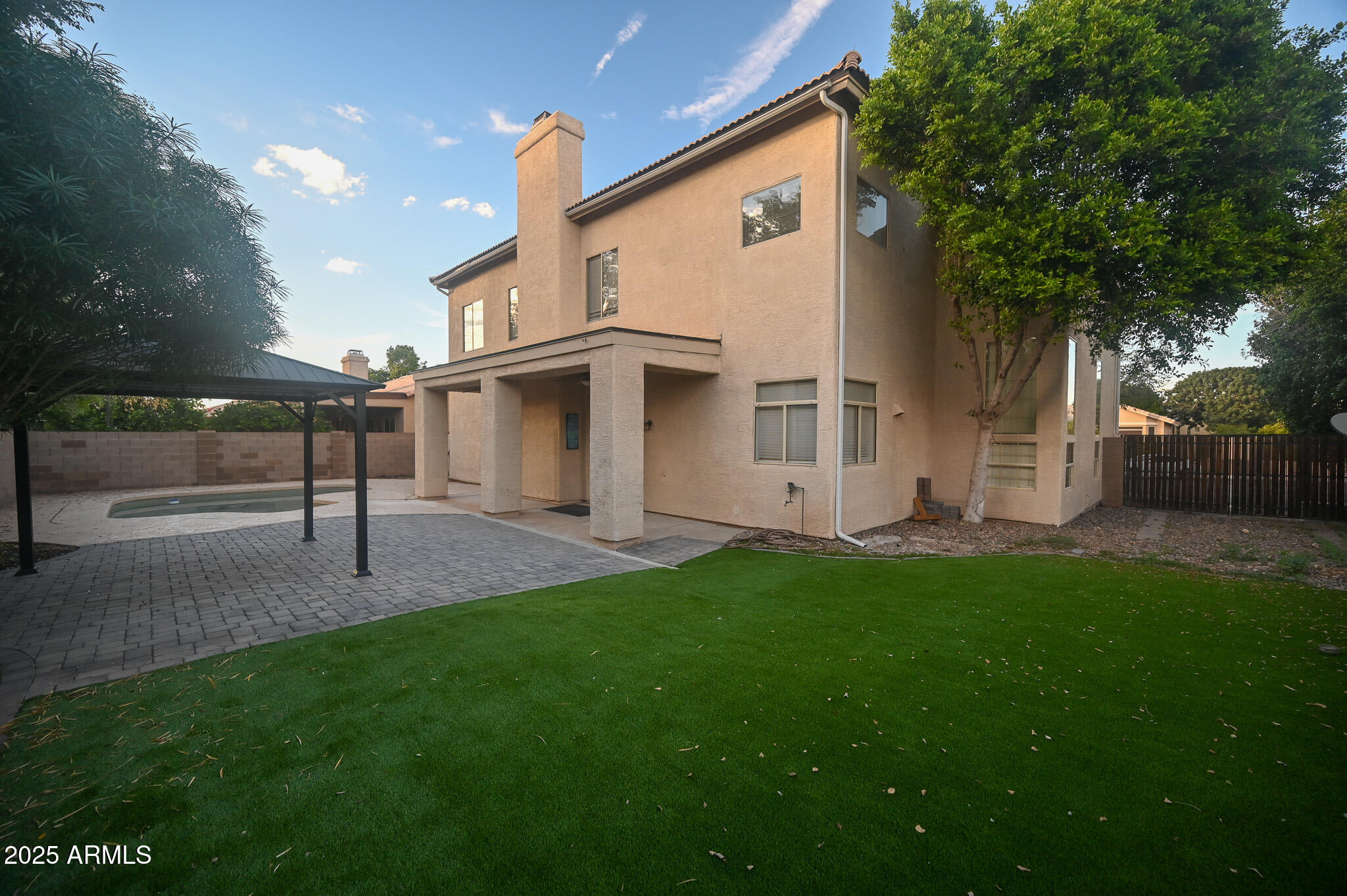 249 E PALOMINO Court