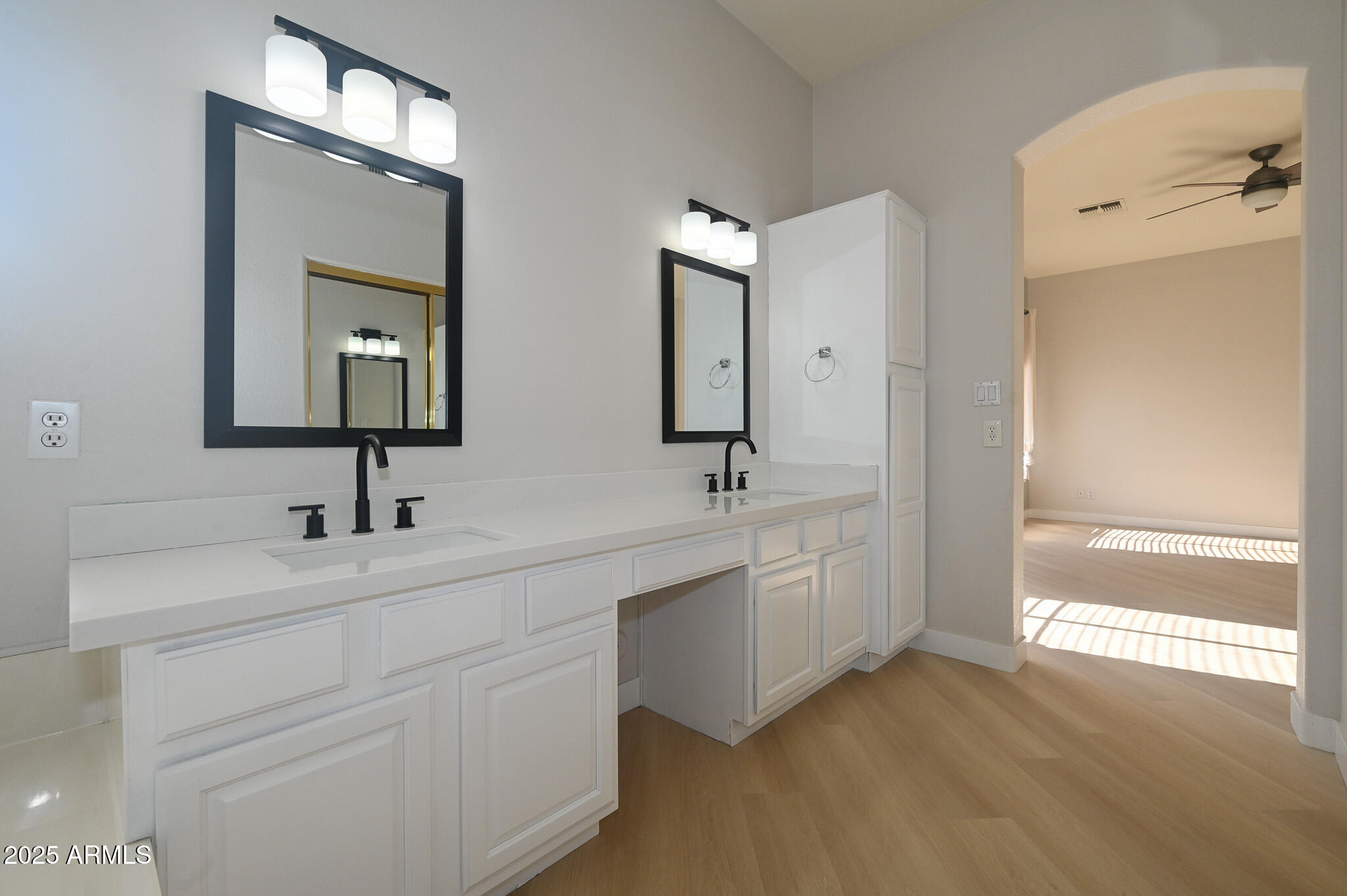 249 E PALOMINO Court