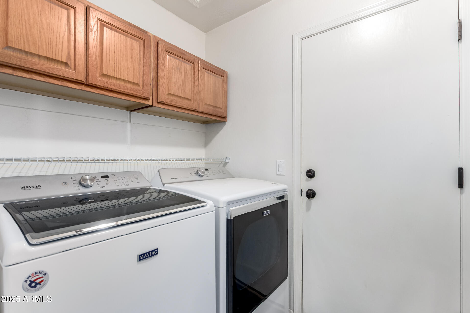 2119 W DESERT SEASONS Drive