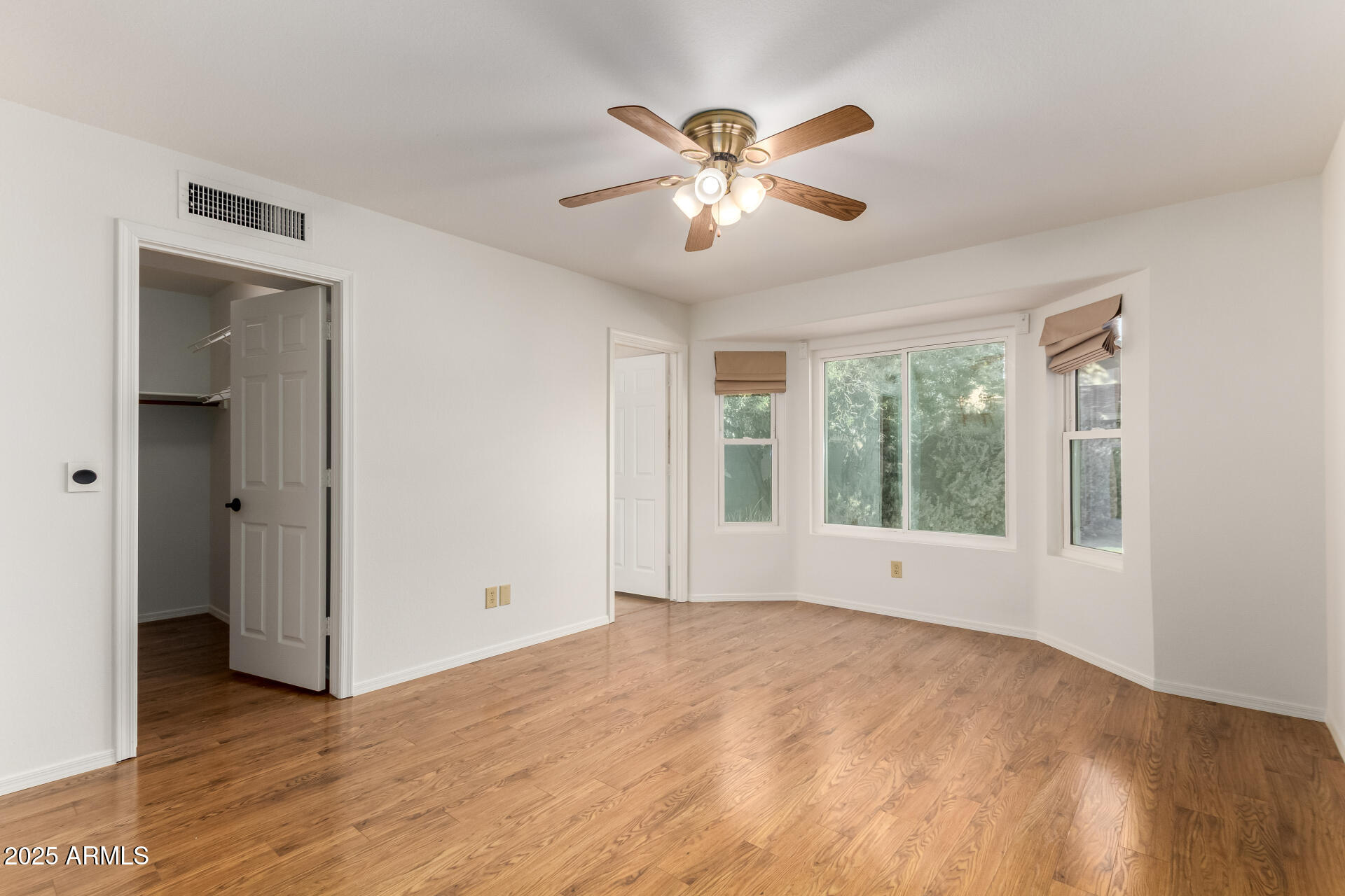 4752 E ENCANTO Street