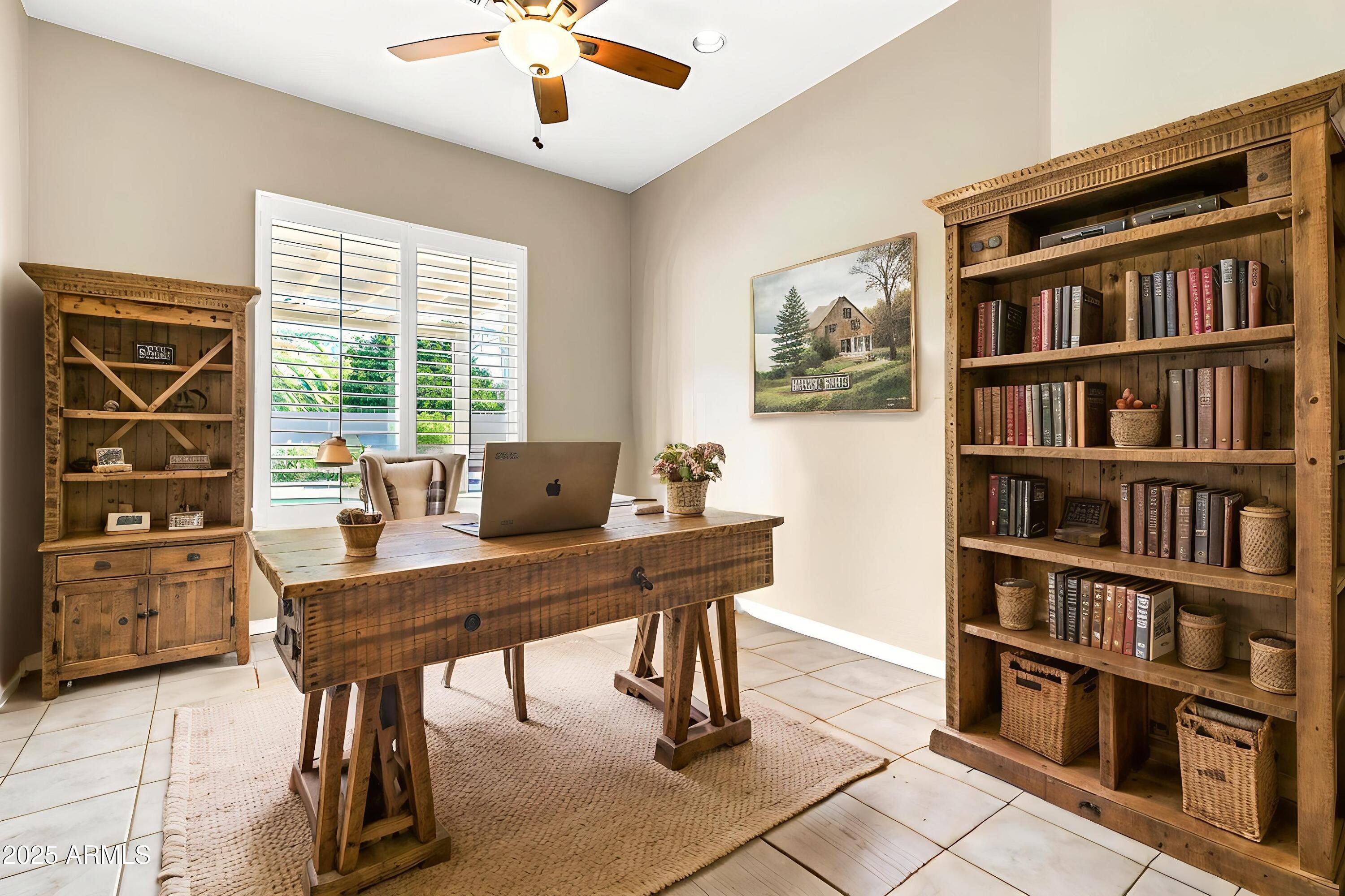 4915 S TANGERINE Lane