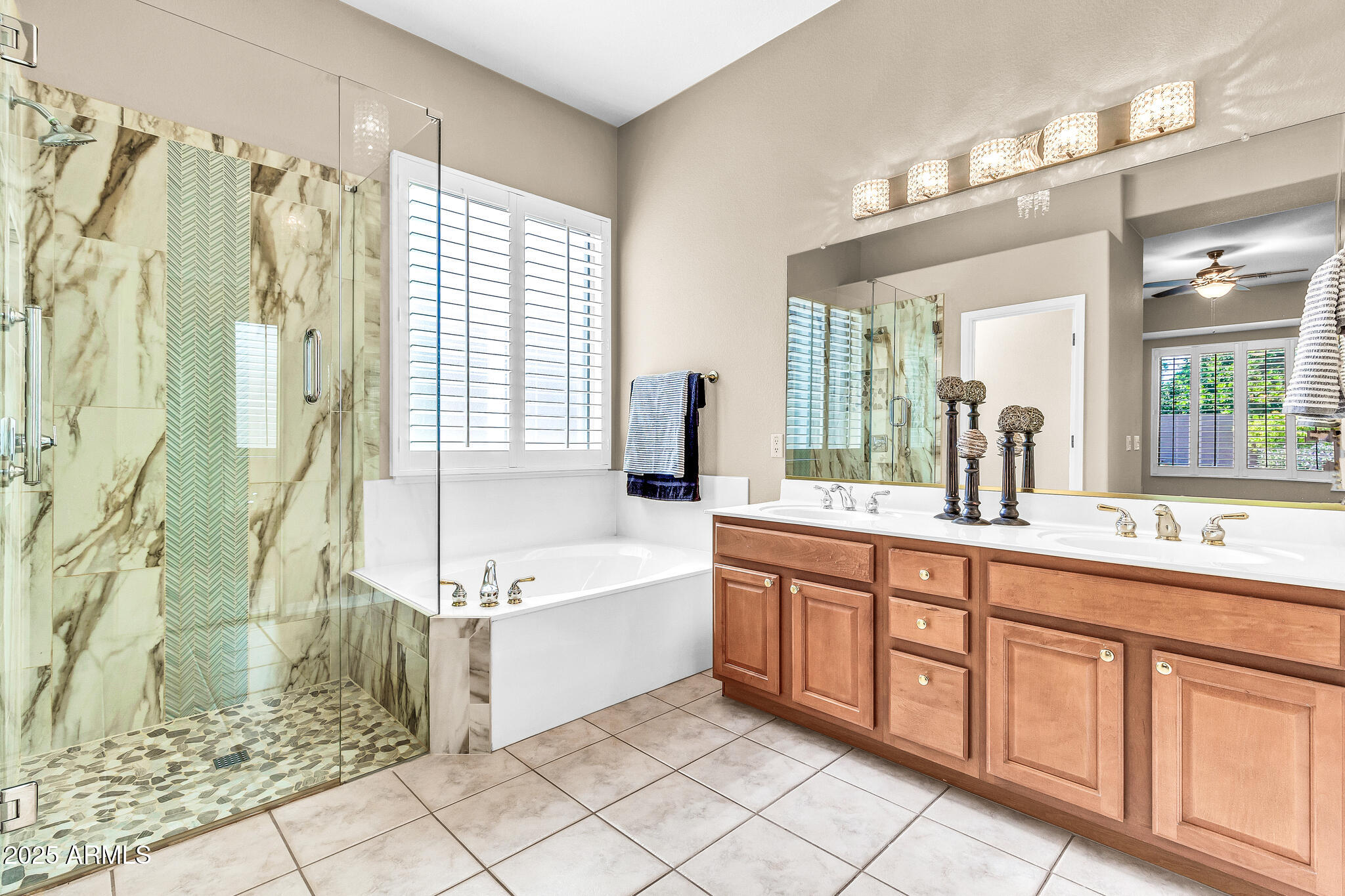 4915 S TANGERINE Lane