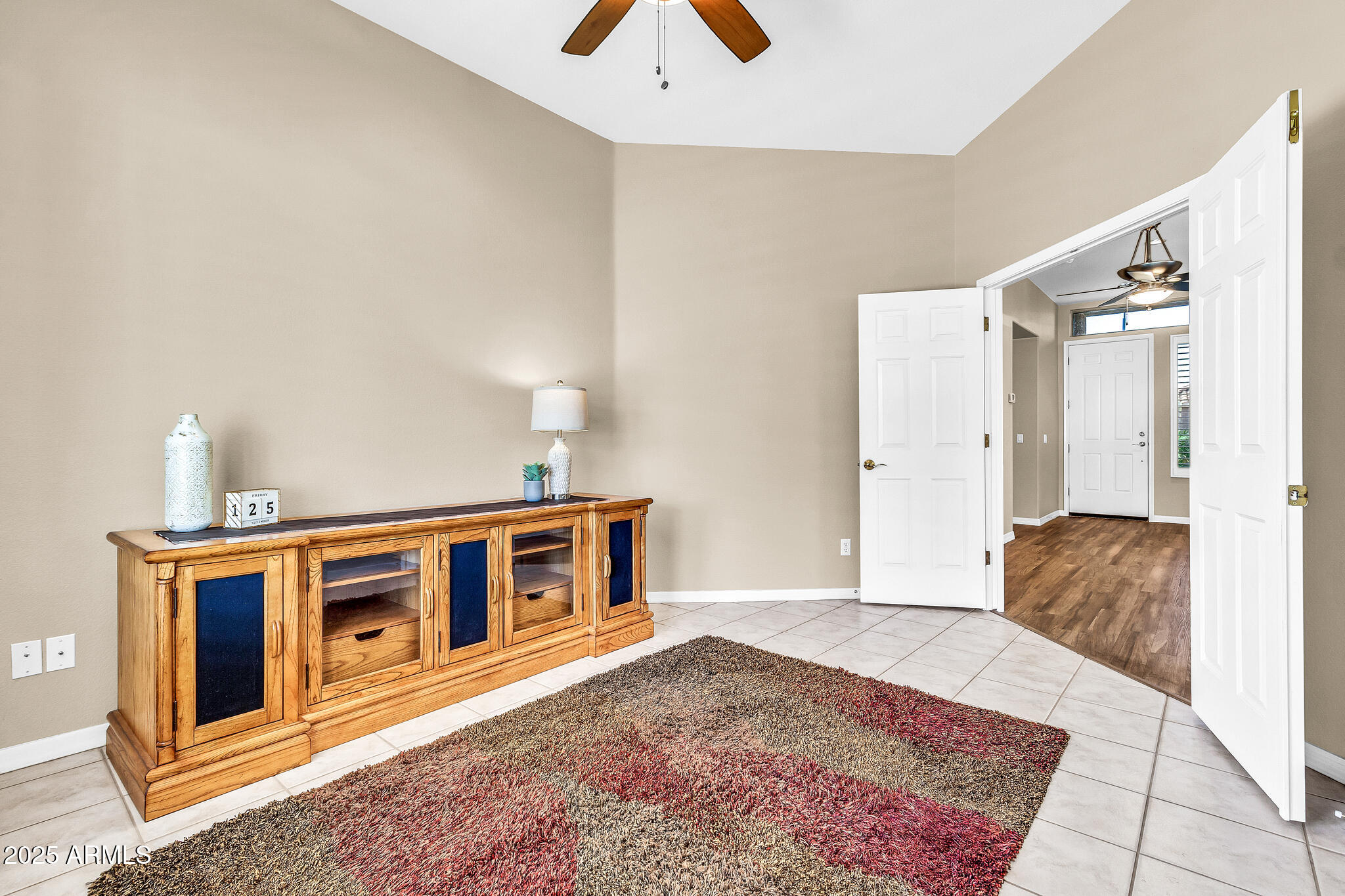 4915 S TANGERINE Lane