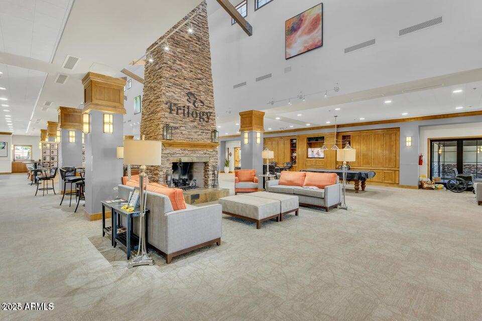 4915 S TANGERINE Lane