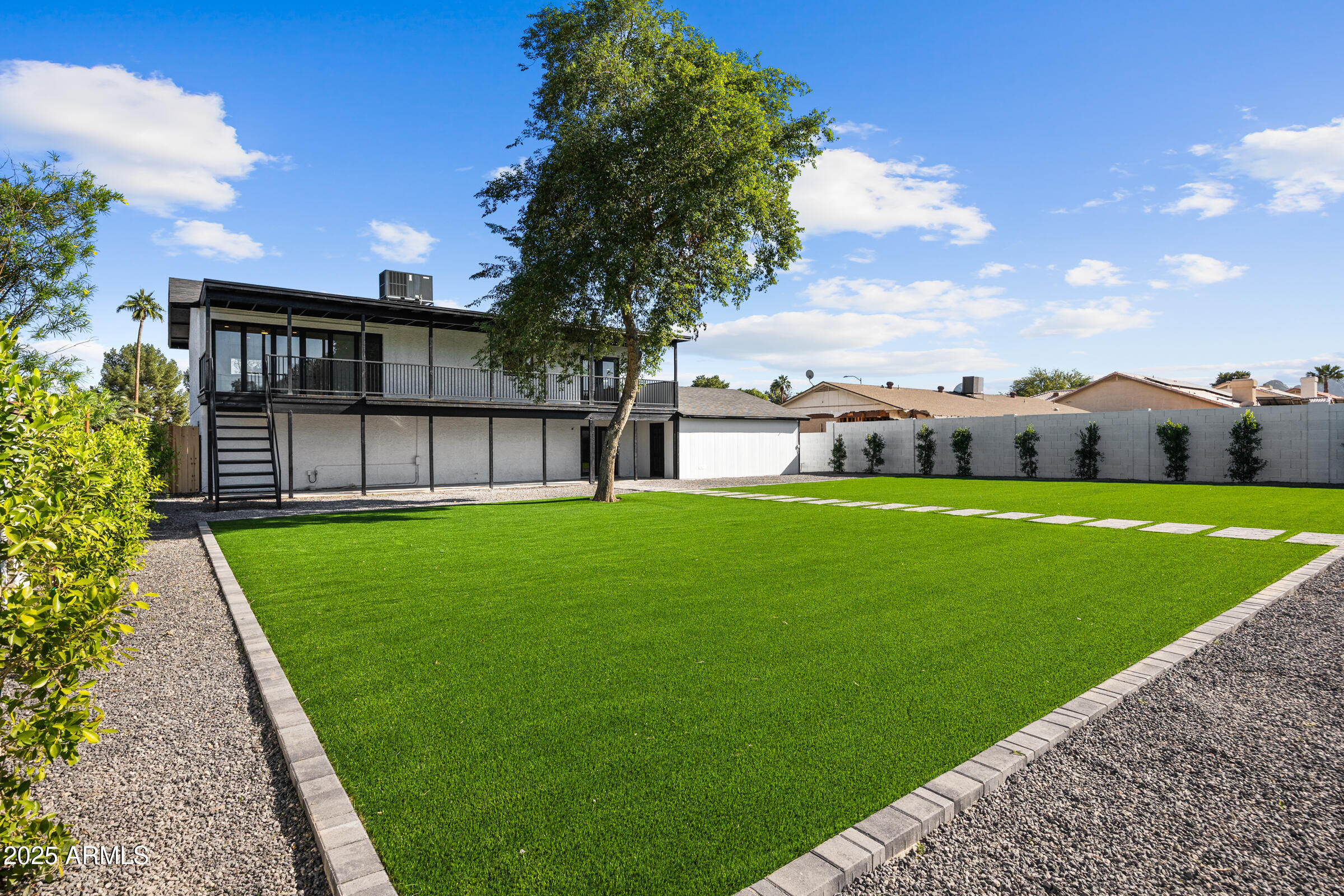 11442 N BANCROFT Drive