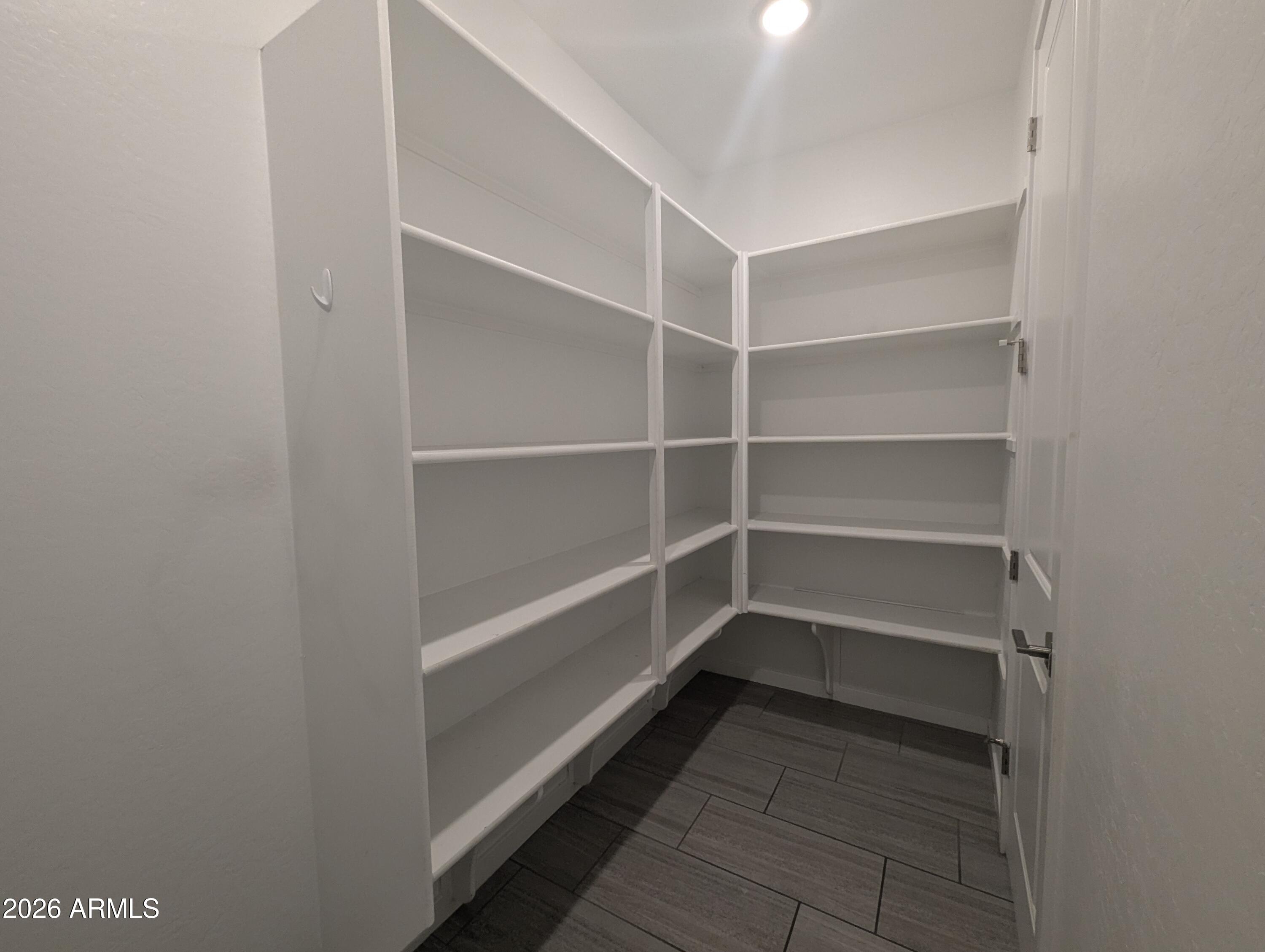 22547 E QUINTERO Road