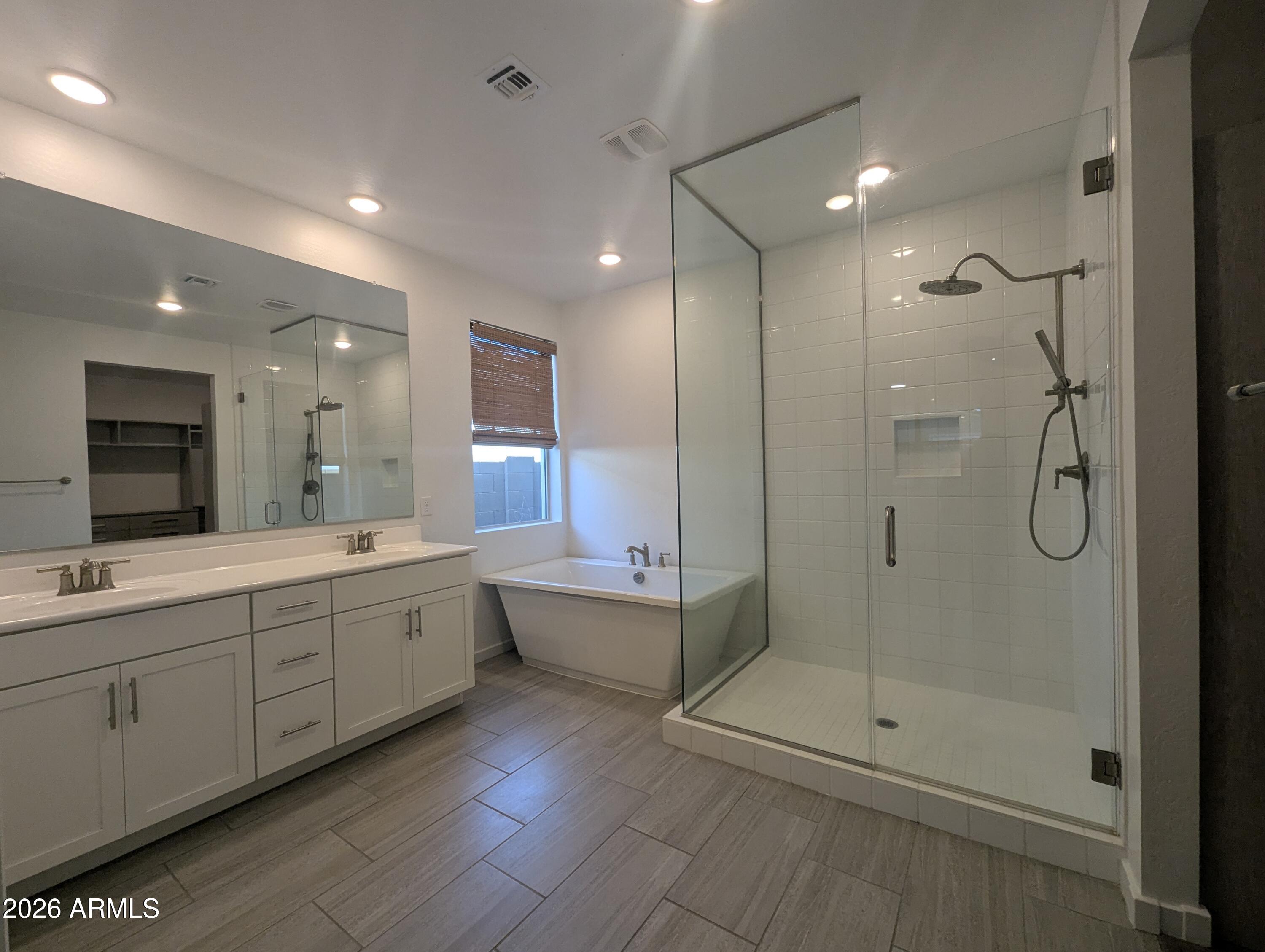 22547 E QUINTERO Road