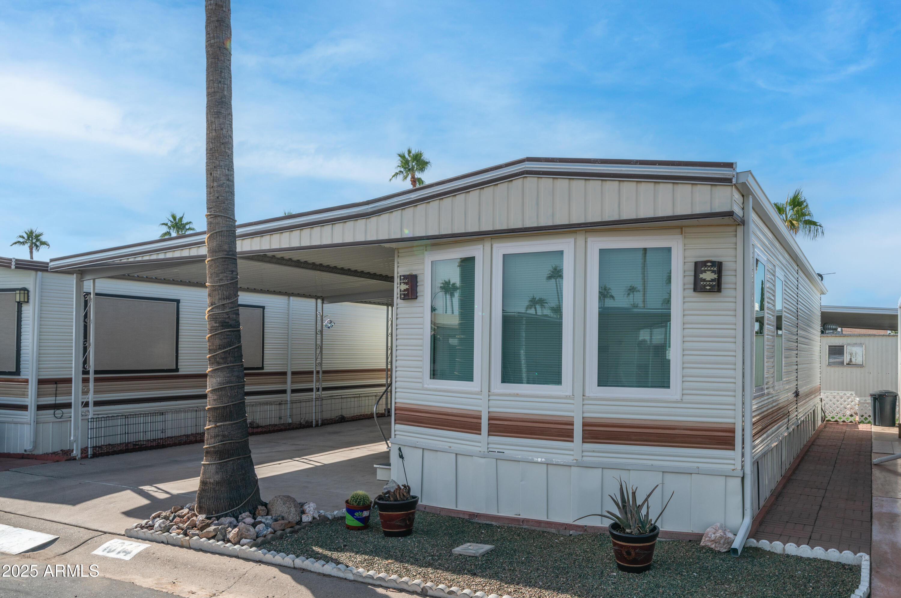 1014 PROPSECTOR Drive