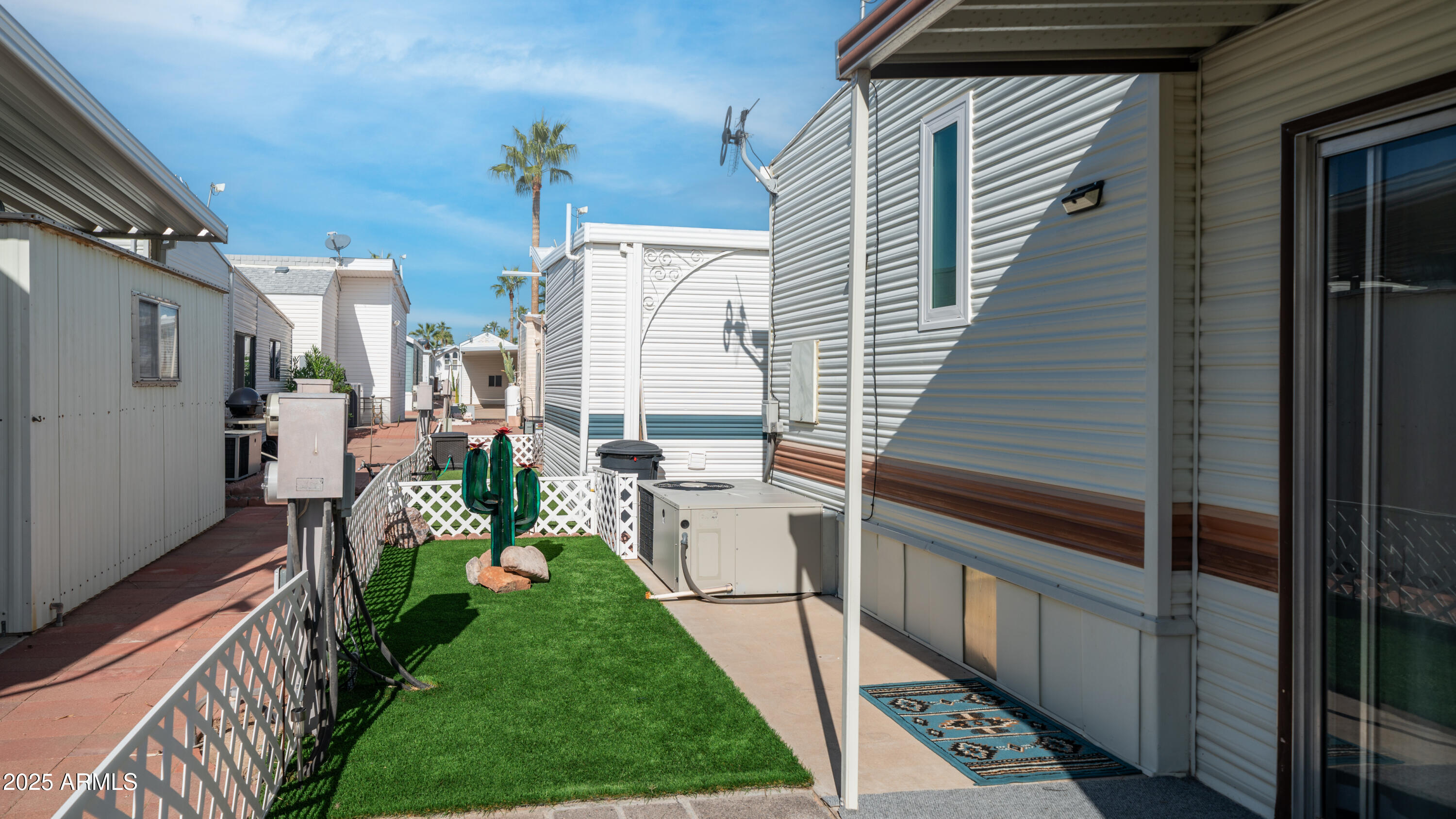 1014 PROPSECTOR Drive