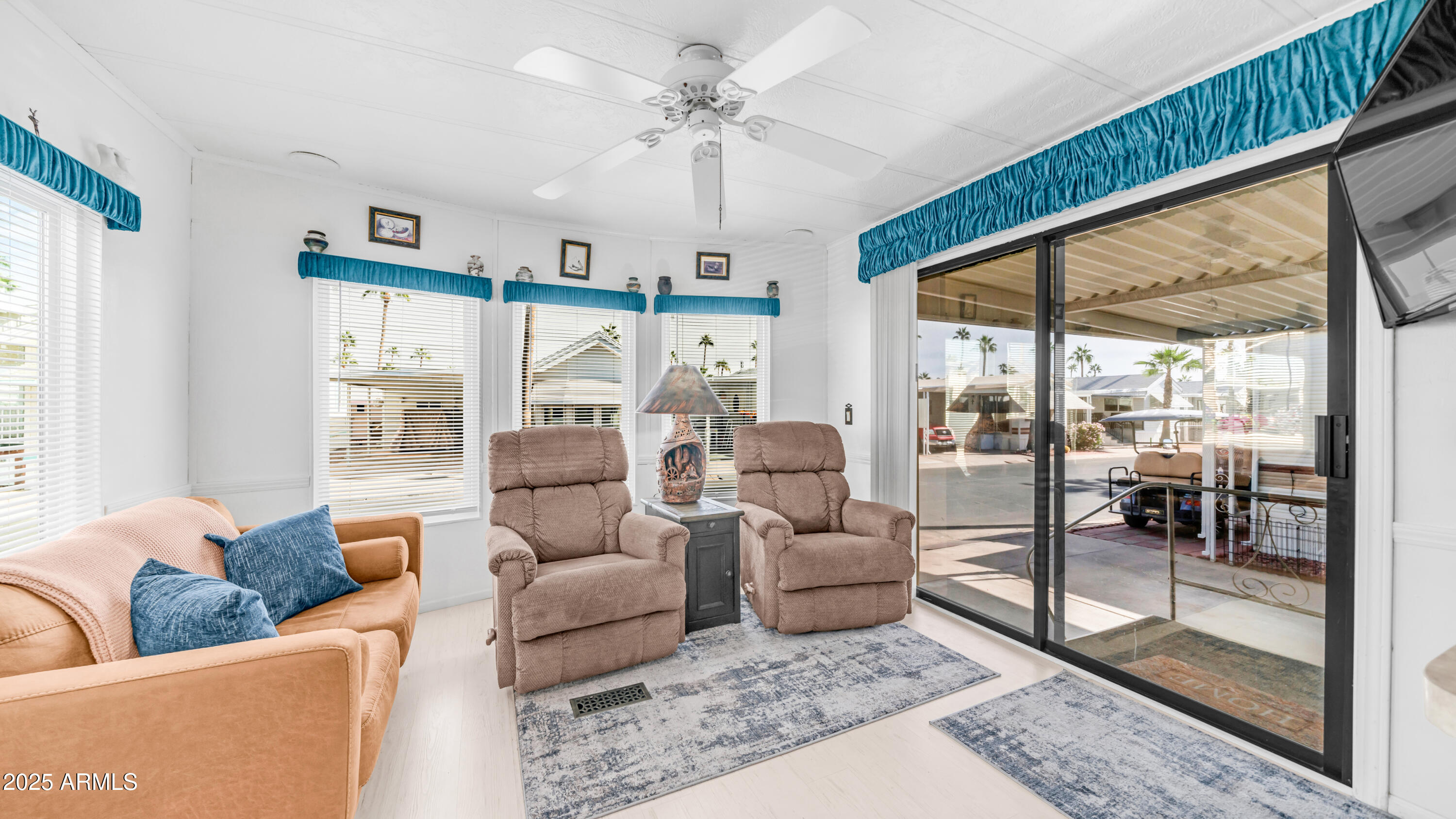 1014 PROPSECTOR Drive