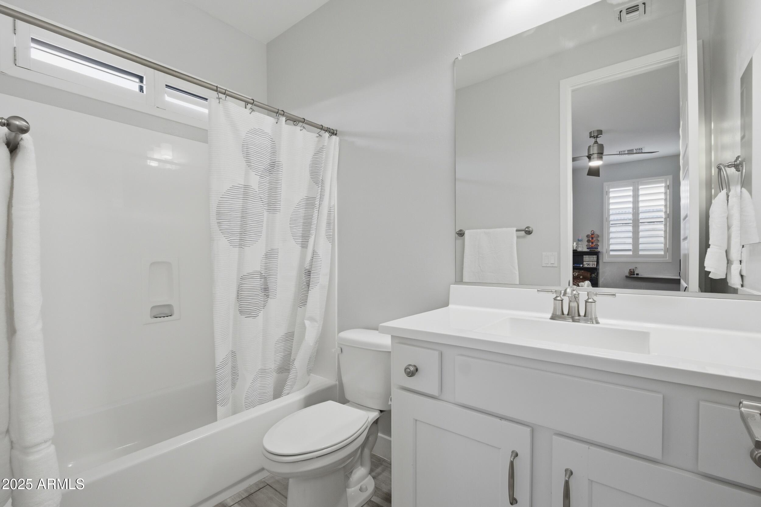 630 E Deer Creek Road