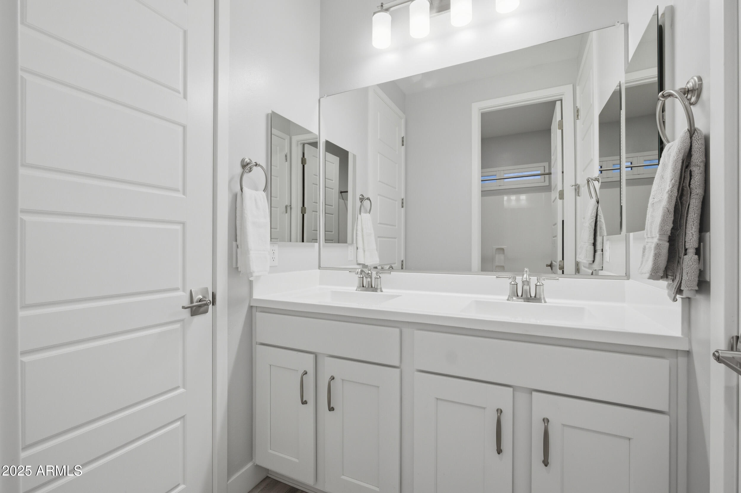 630 E Deer Creek Road