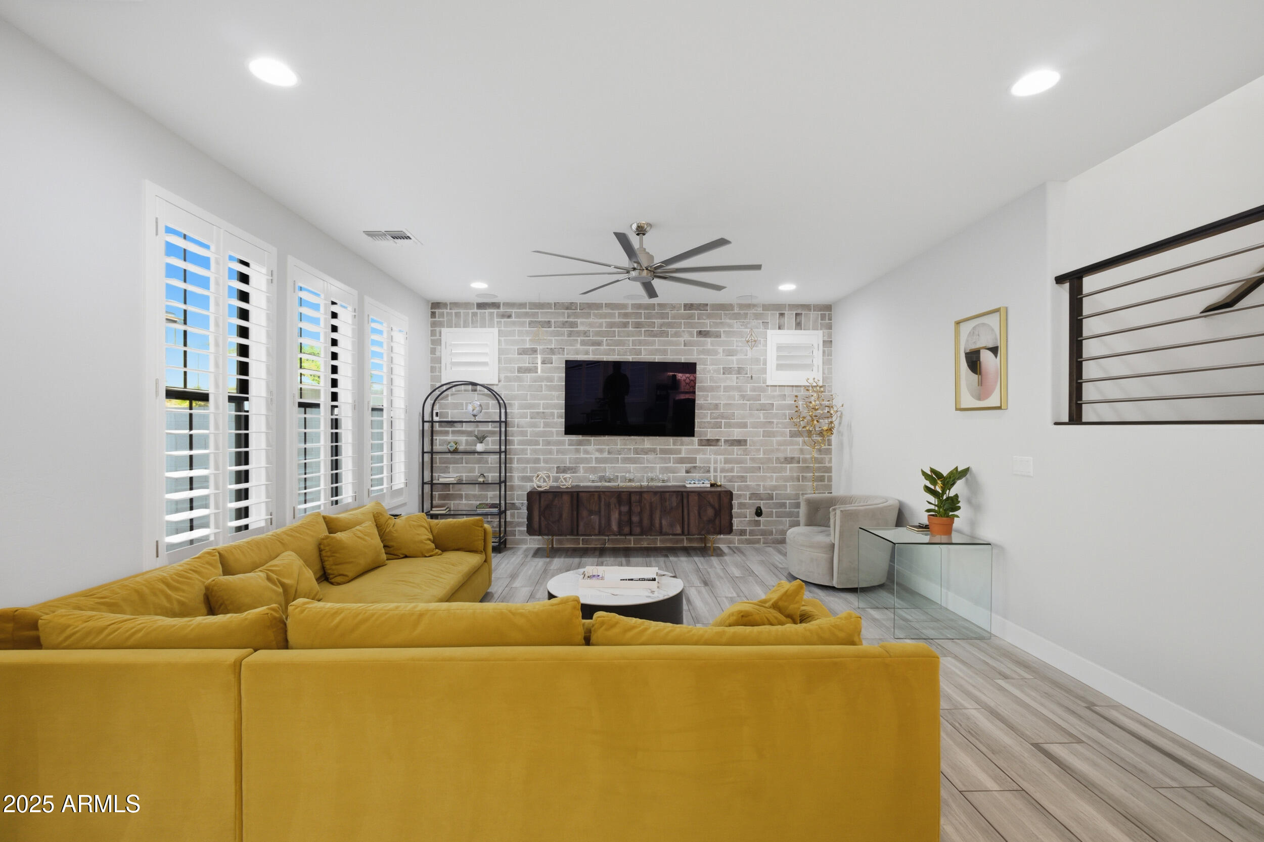 630 E Deer Creek Road